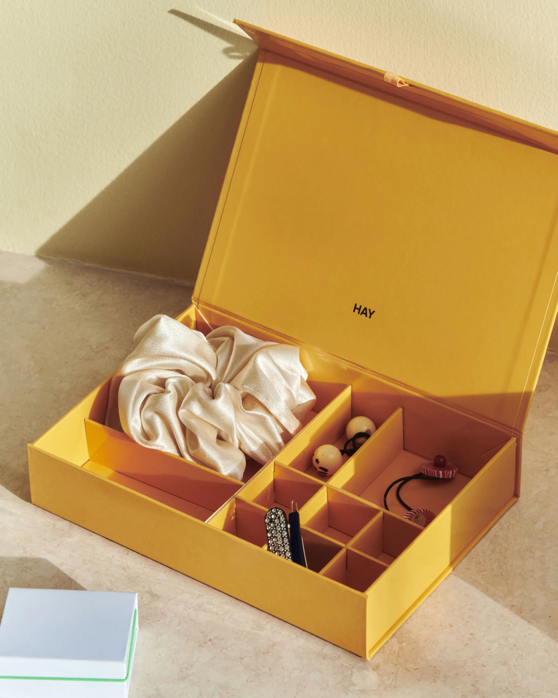 Colour Storage Jewellery Box Egg yolk