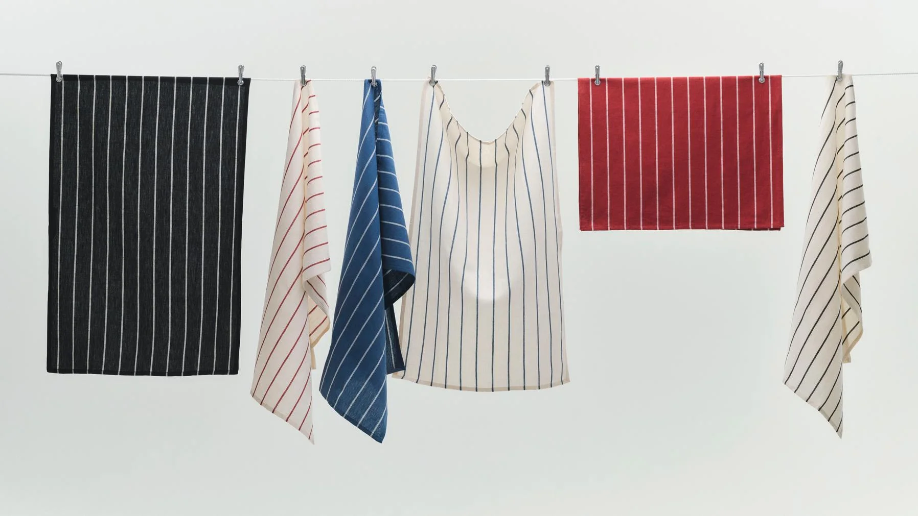 Outdoor Market Tea Towel Set of 2 Beige red stripe