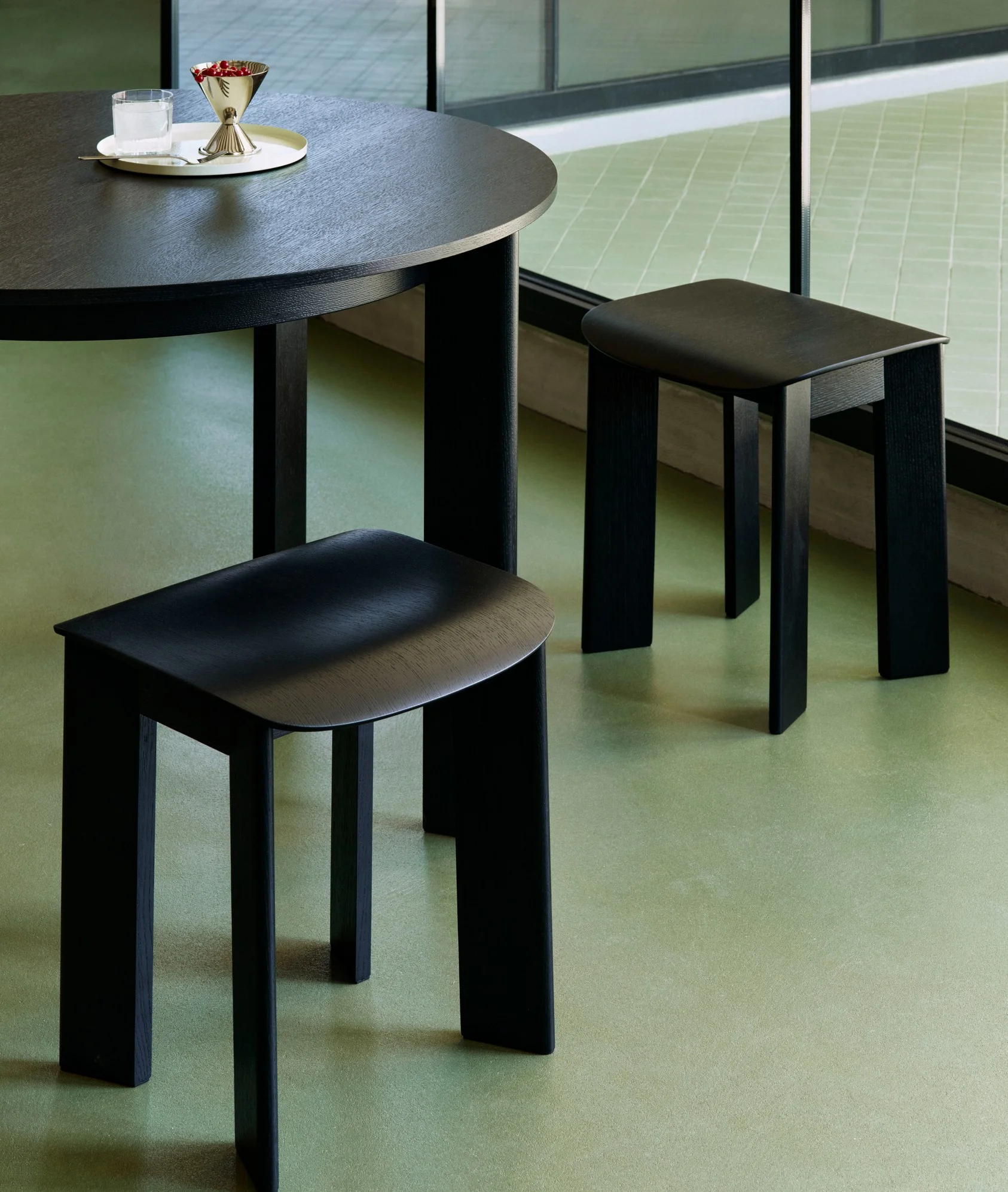 Chisel 25 Table Round 