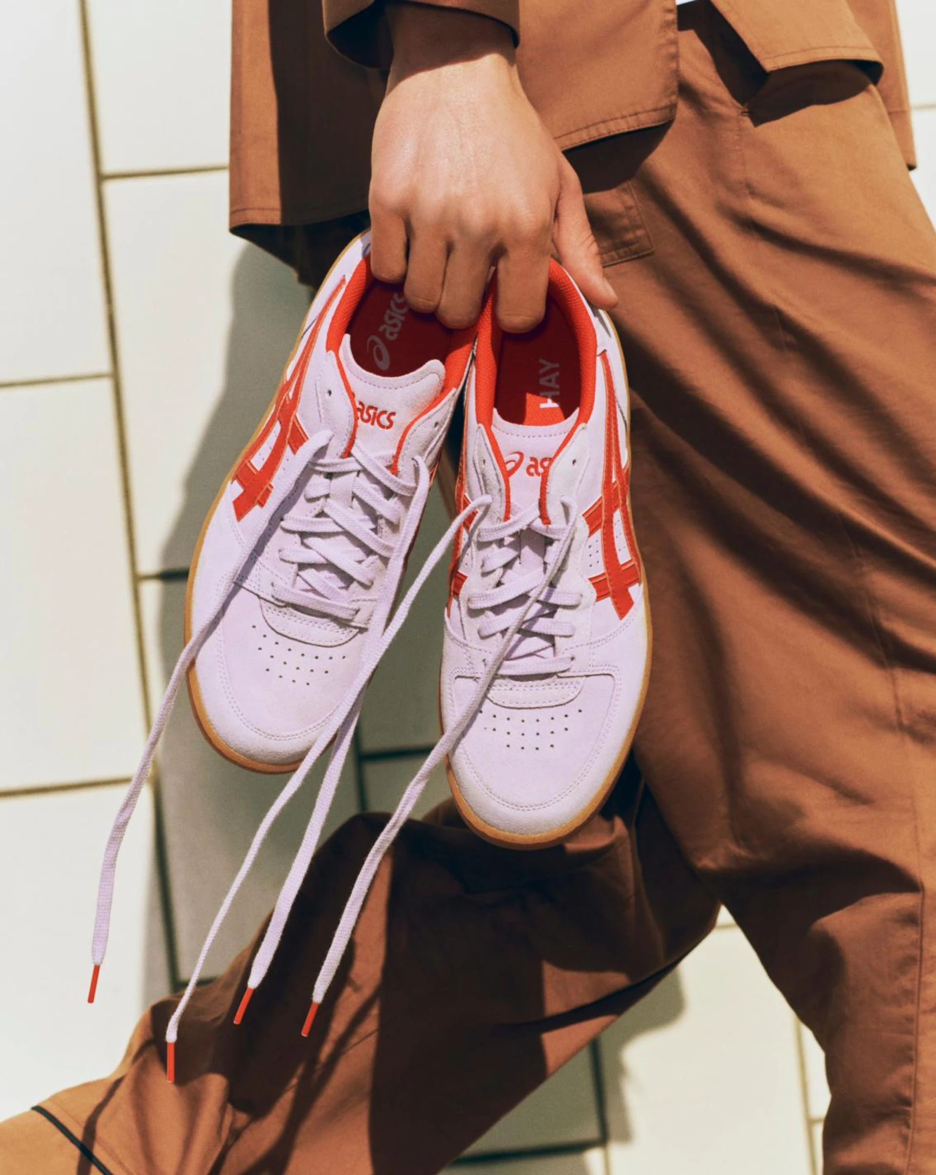 ASICS x HAY Skyhand OG Orchid husht and flame scarlet