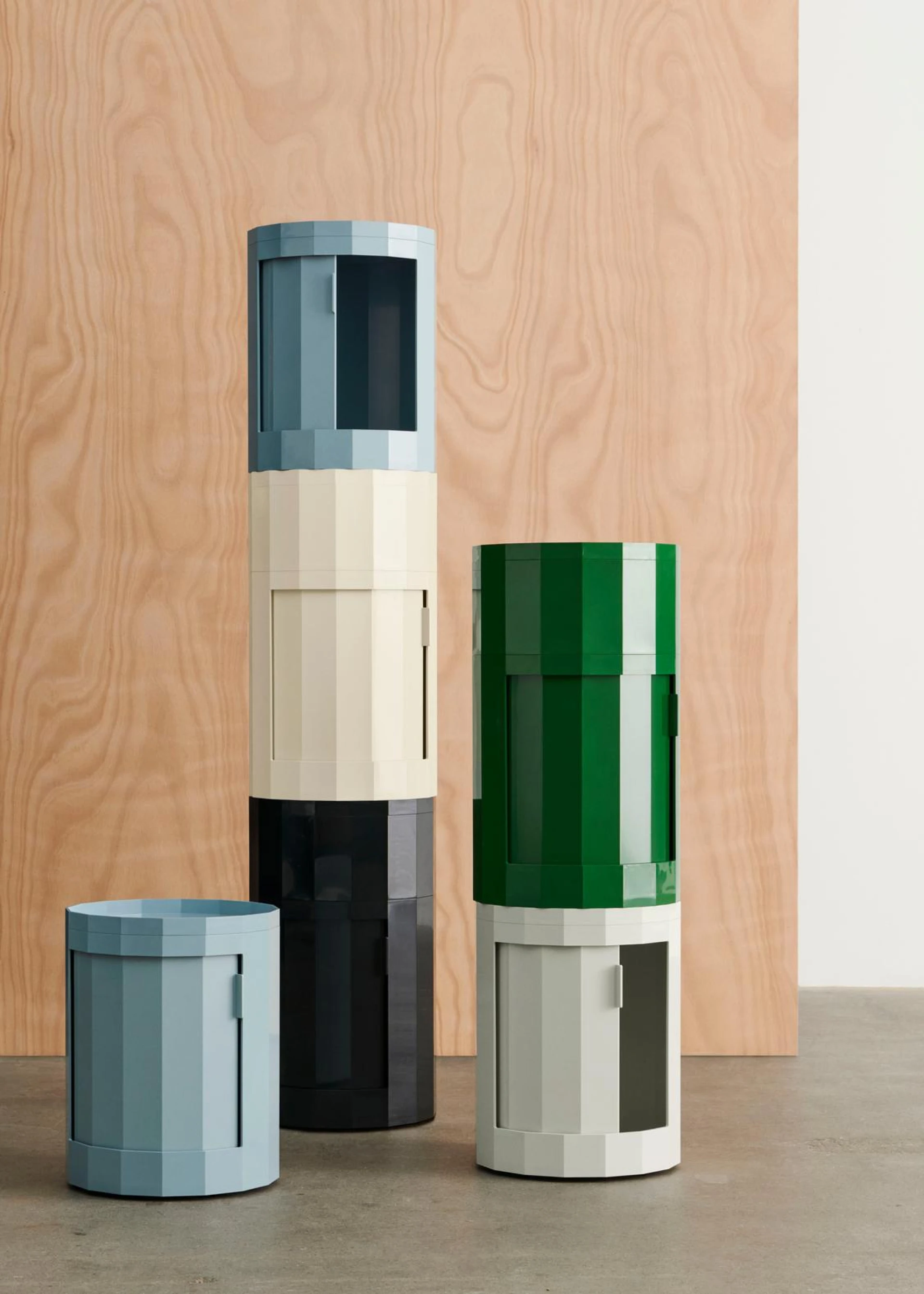 Facet Cabinet Low Spinach green