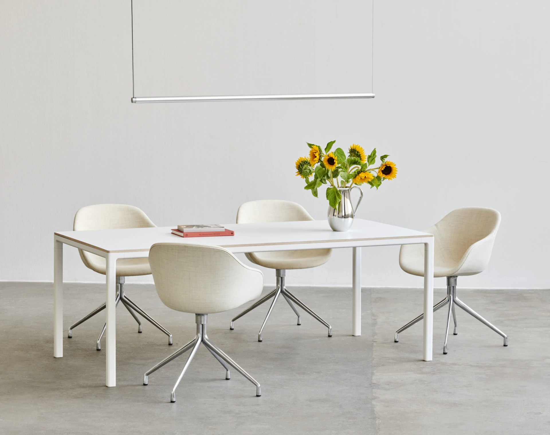 Factor Linear Suspension Lamp 1500 Directional Clear