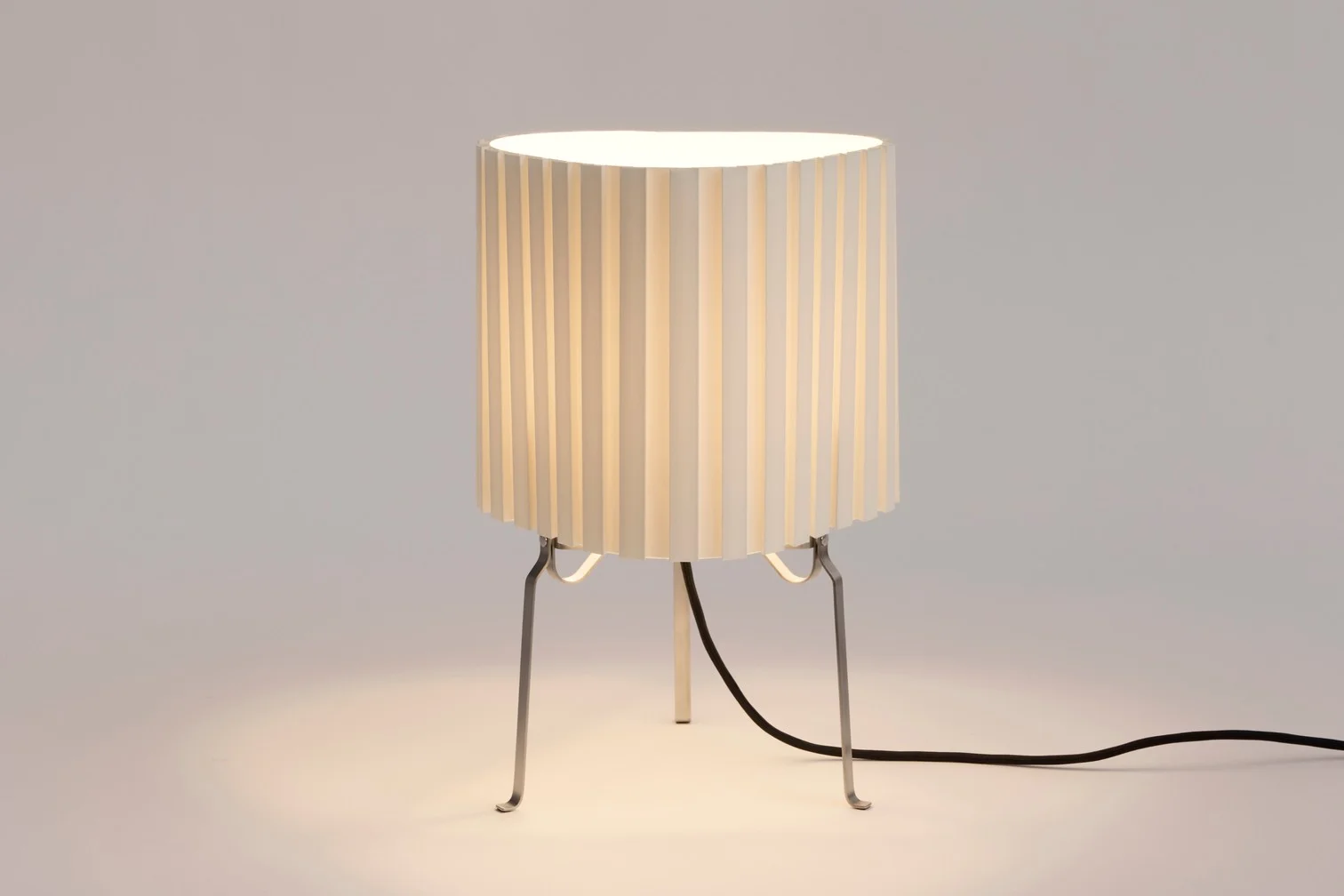 Canelé Table Lamp 370 Warm white