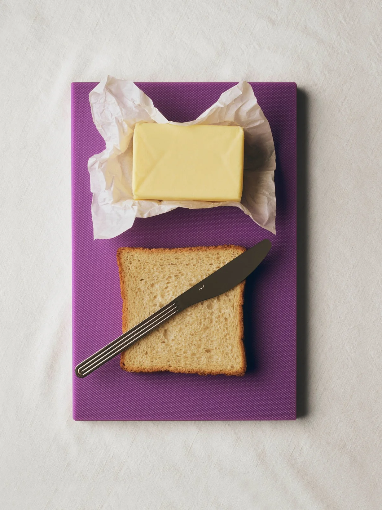 Slice Chopping Board M Purple