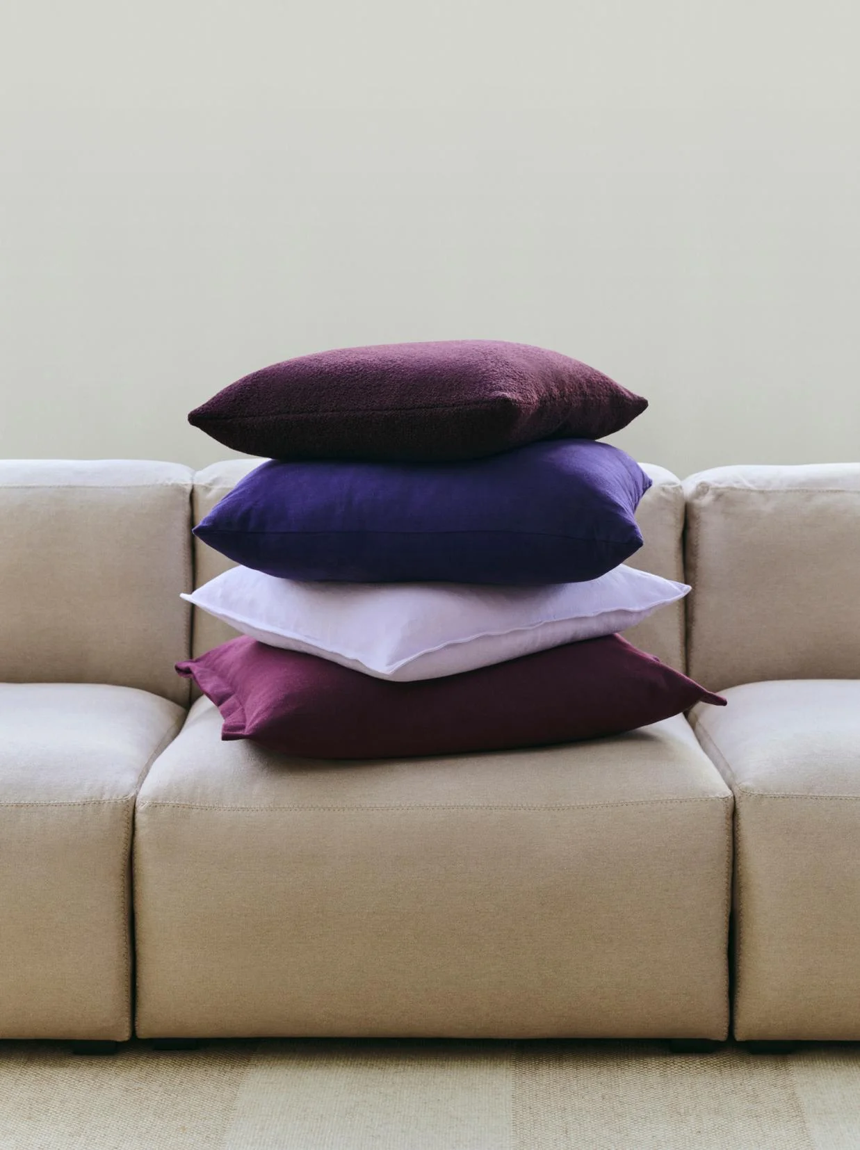 Texture Cushion Burgundy