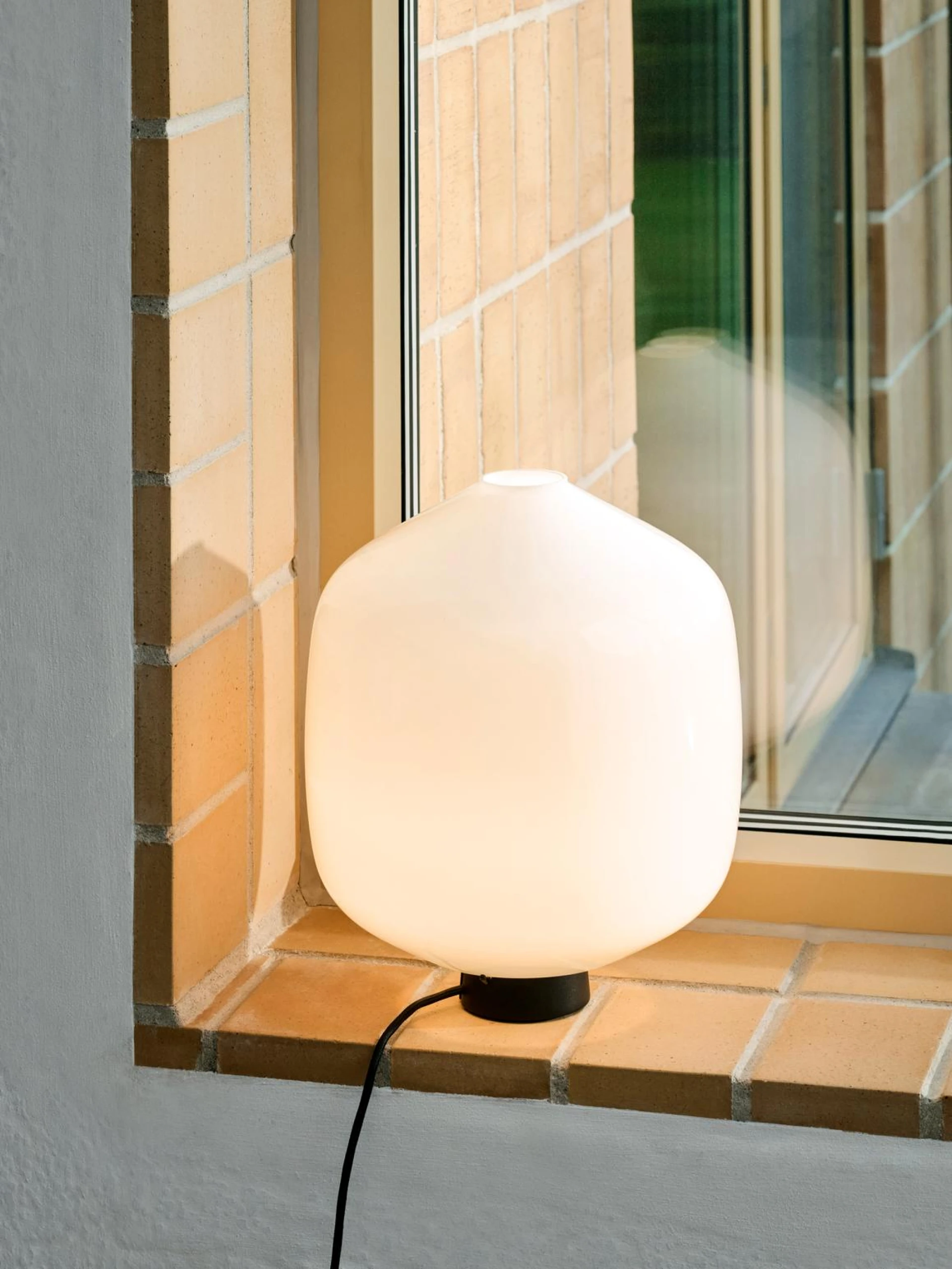 Buoy Glass Table Lamp 200 Soft black cord set Buoy Glass Table Lamp 200 Soft black cord set