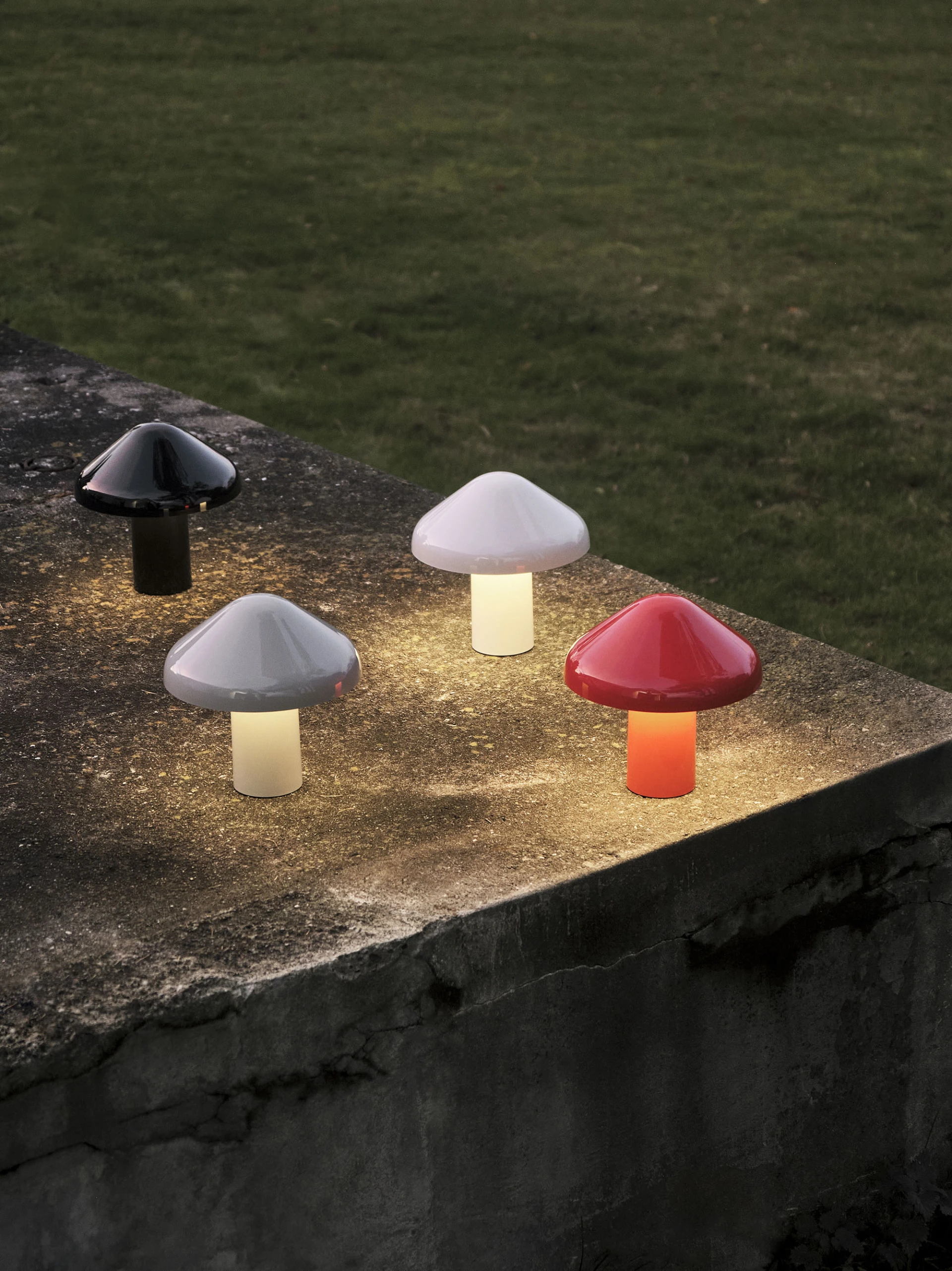 Pao Portable Lamp Cream white