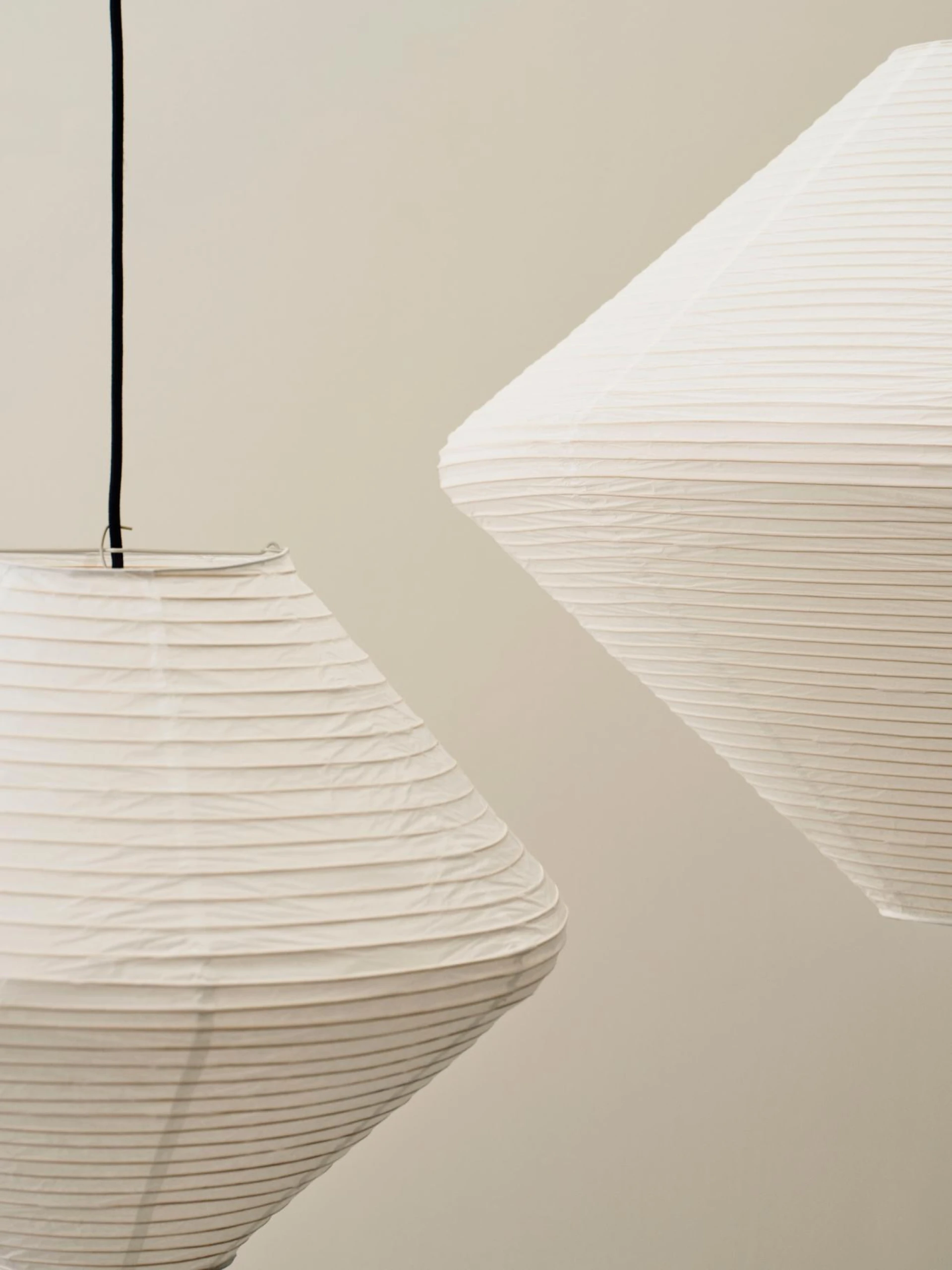Paper Shade Diamond D60 Classic white Paper Shade Diamond D60 Classic white