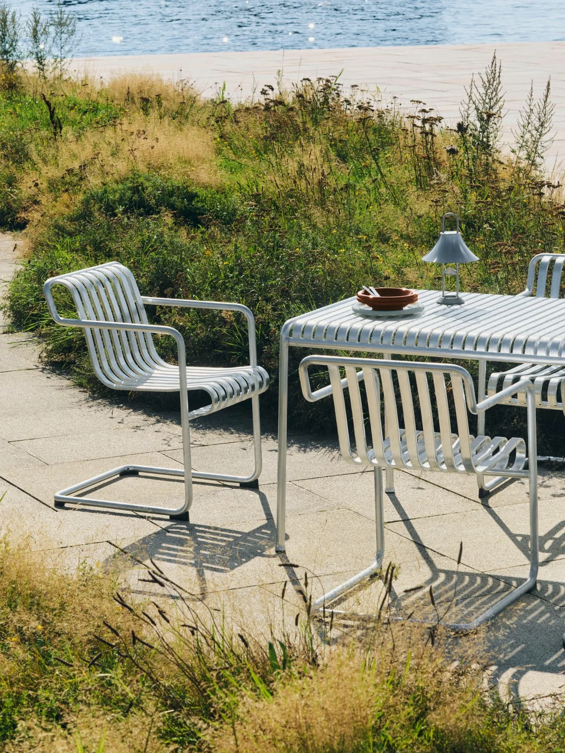 Palissade Cantilever Dining Armchair