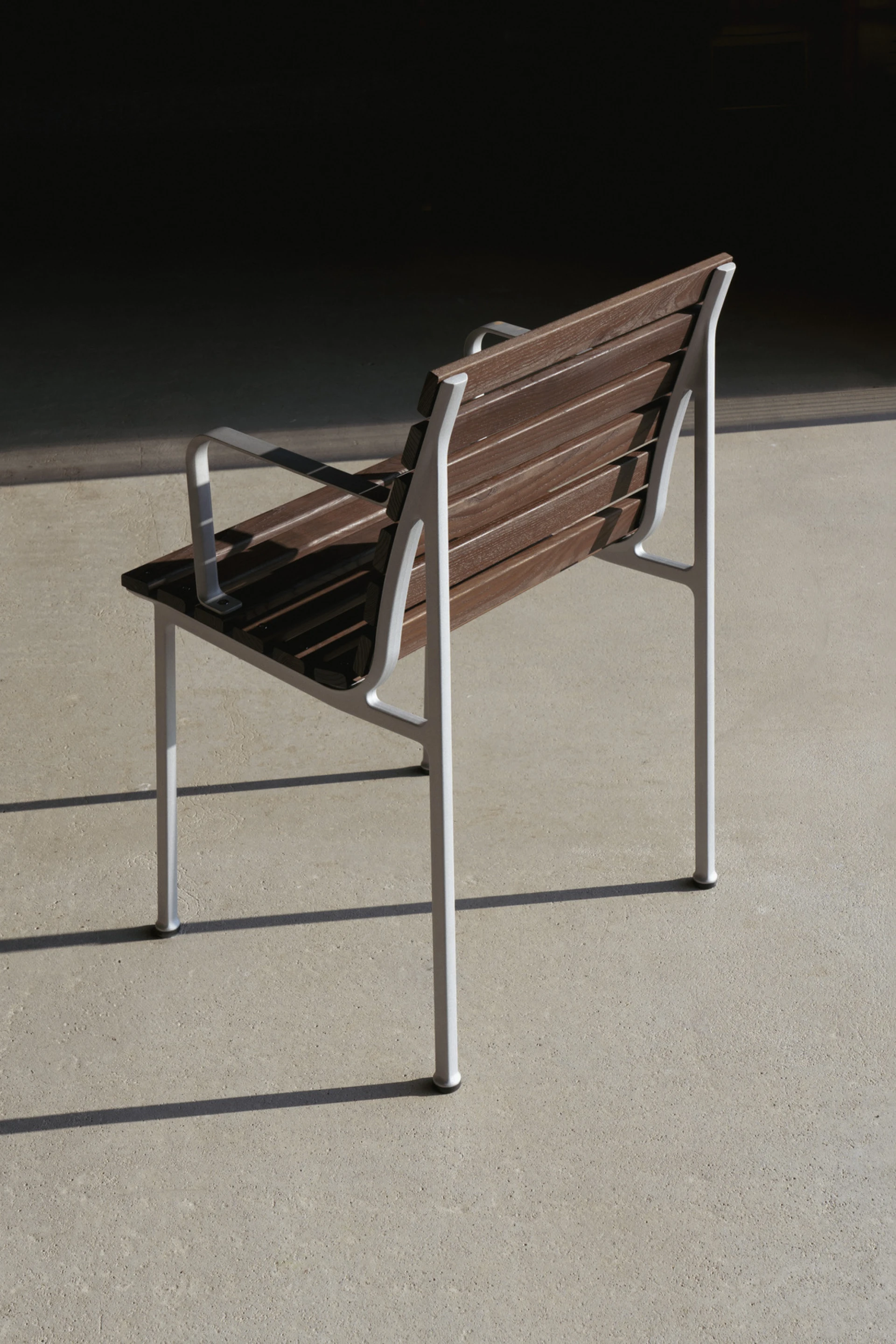 Traverse Armchair
