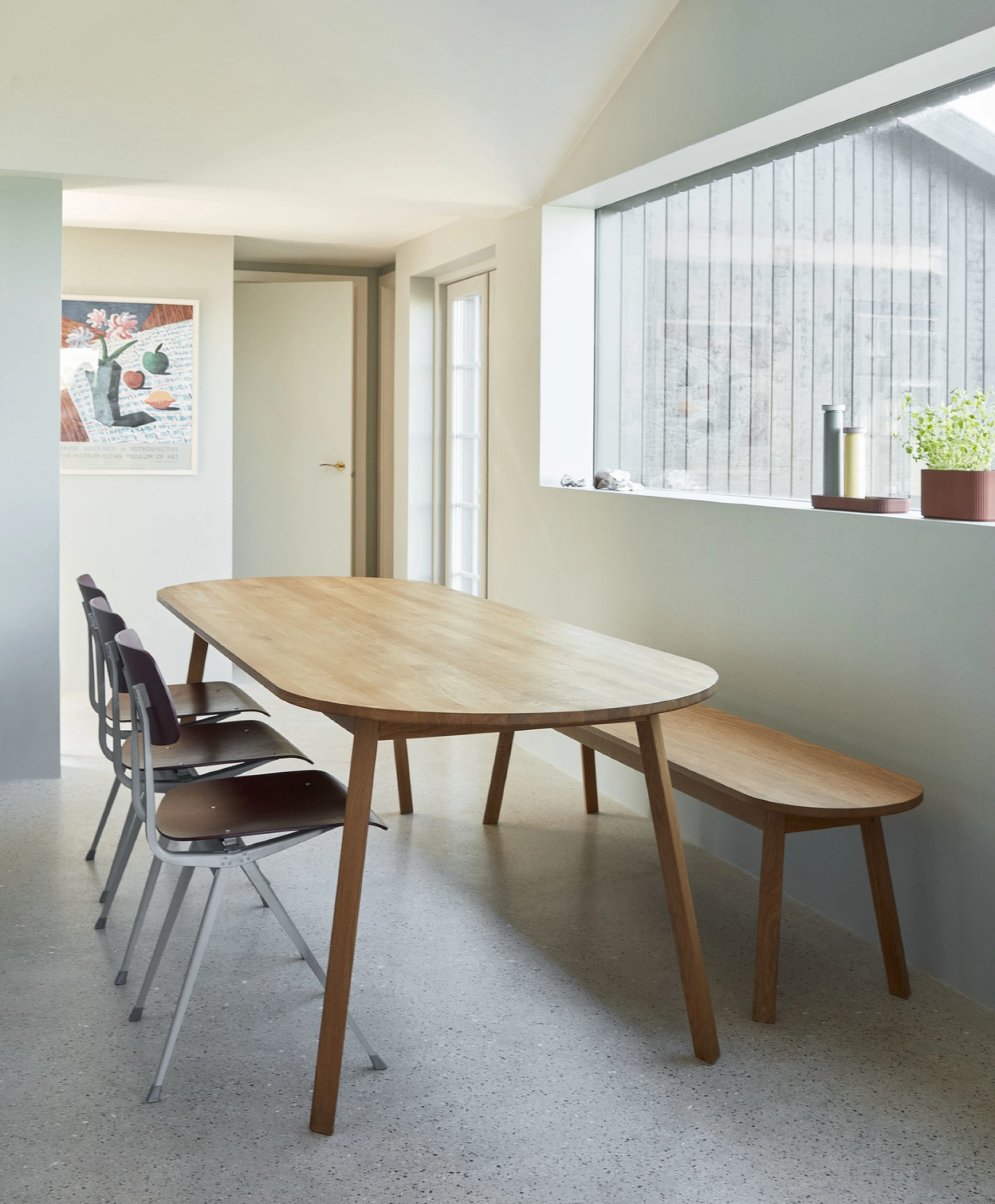 Triangle Leg Table