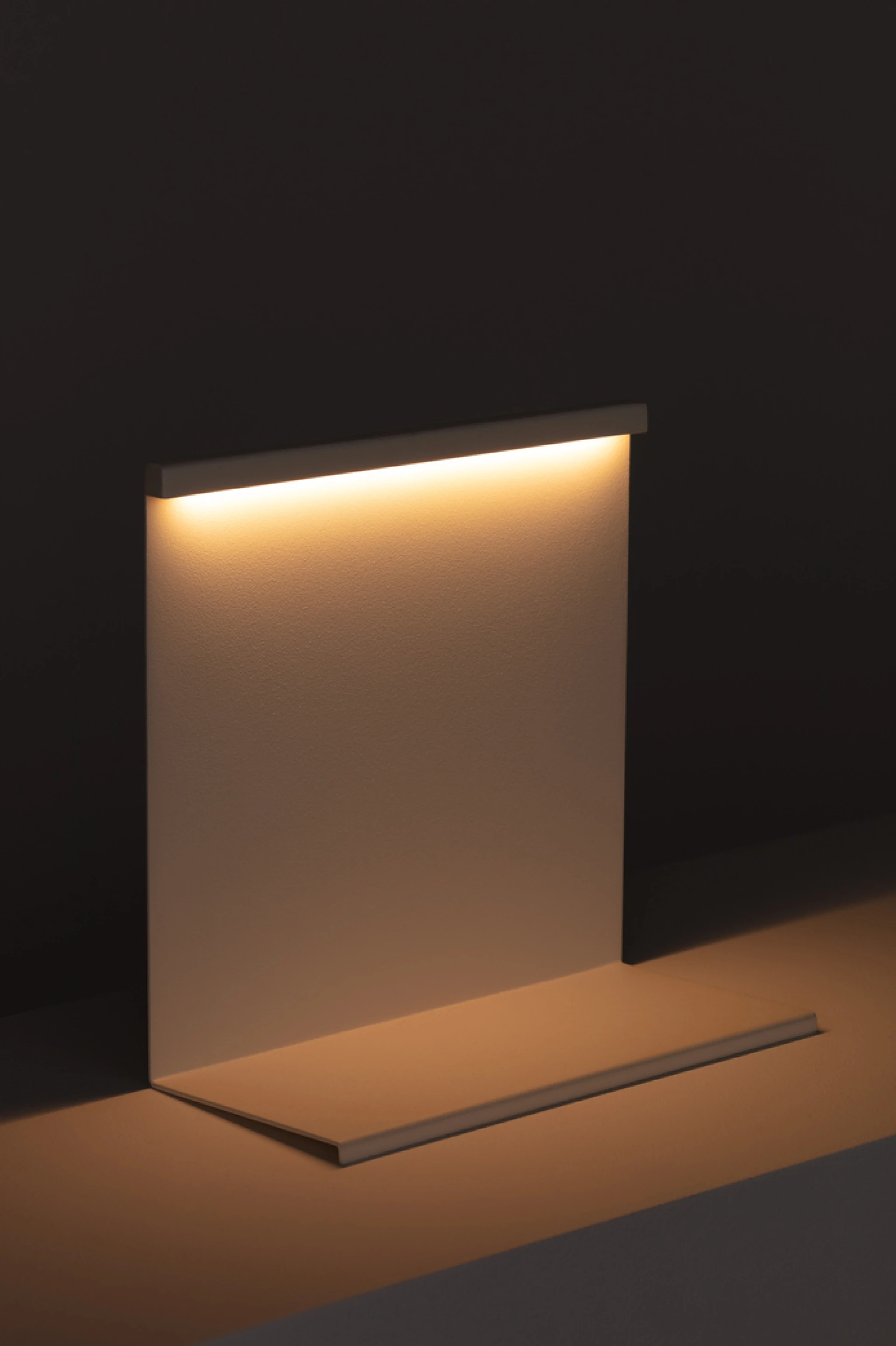LBM Table Lamp Cream white