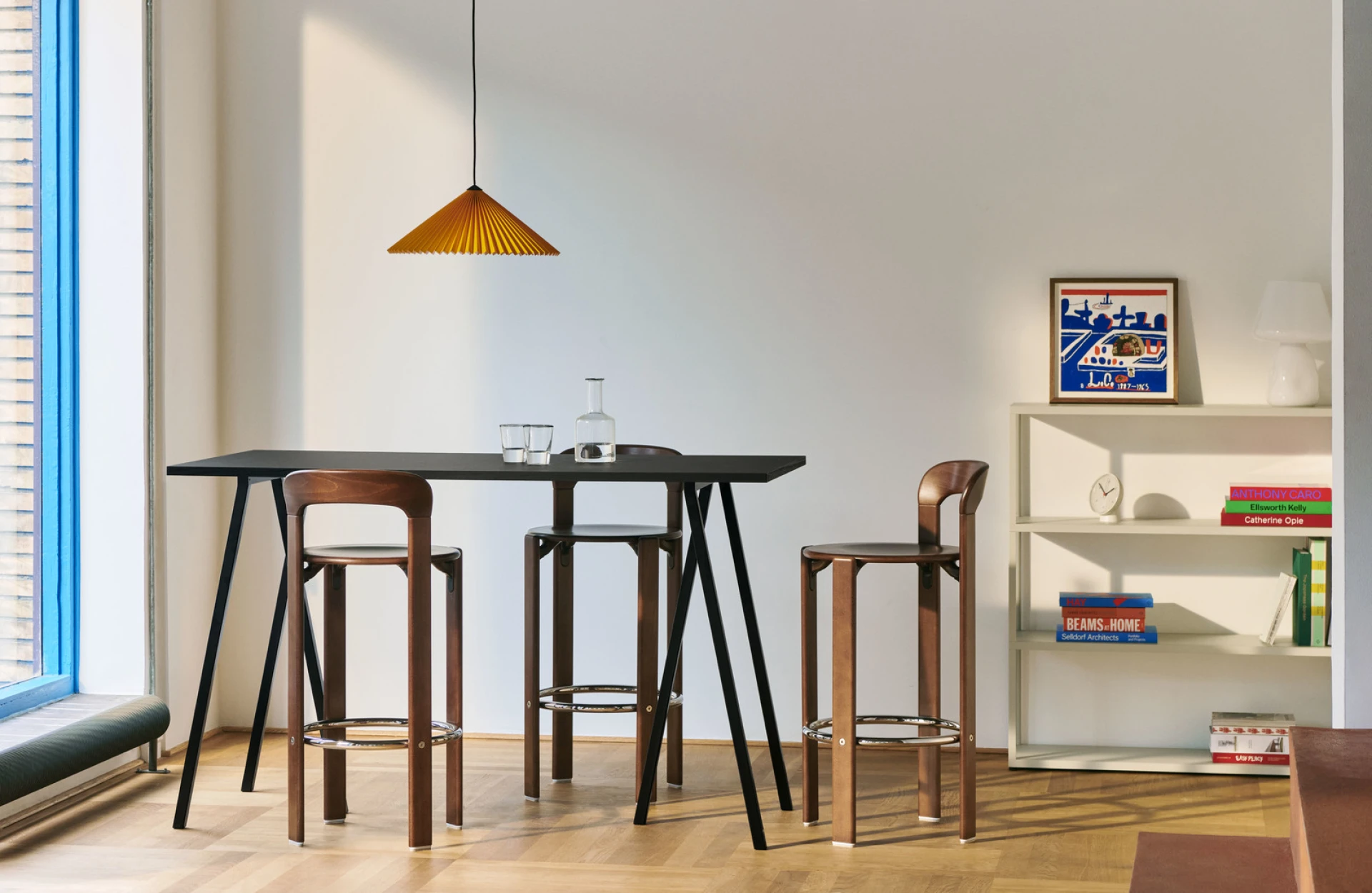 Loop Stand Table High