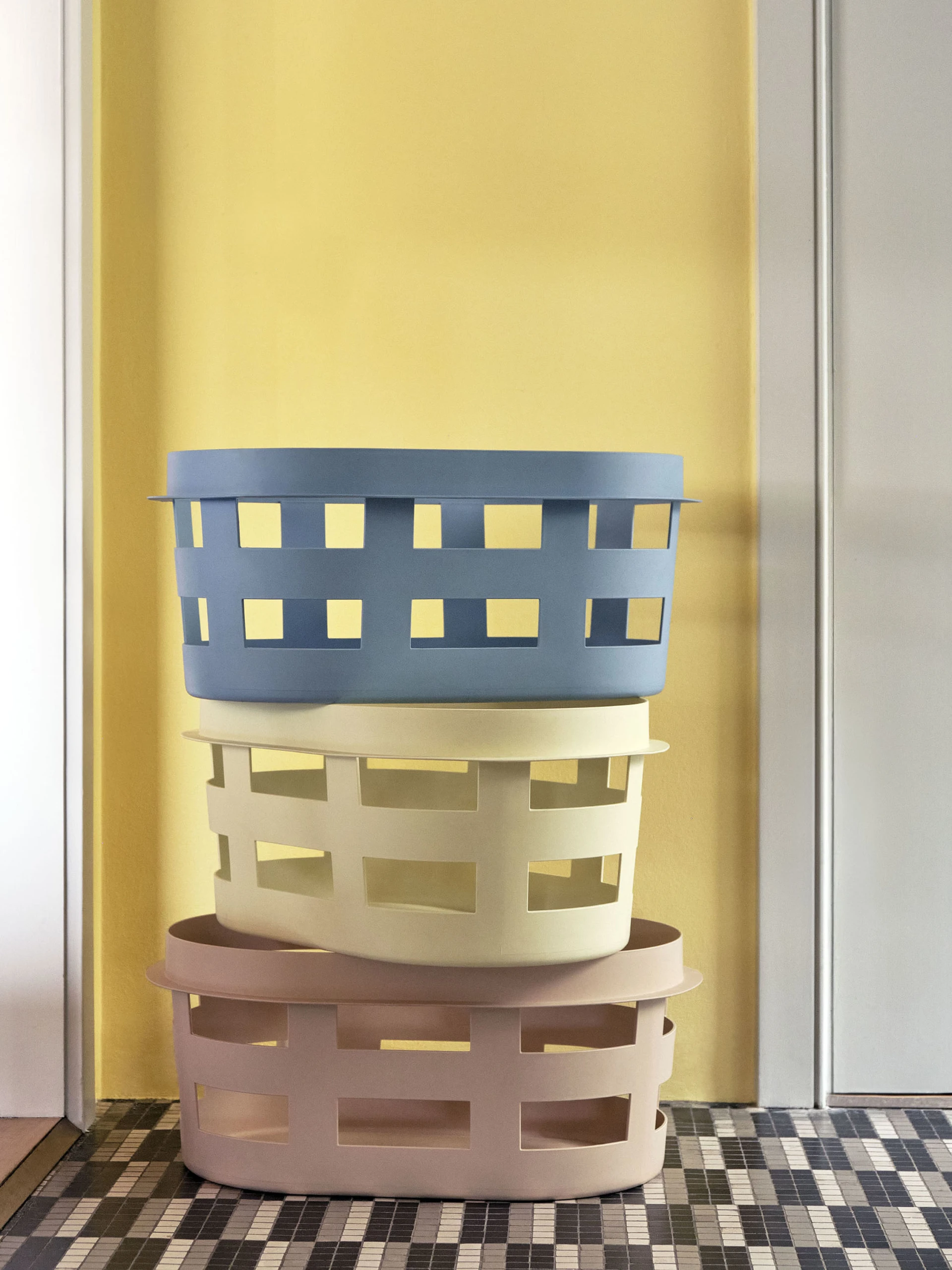Basket S Soft yellow