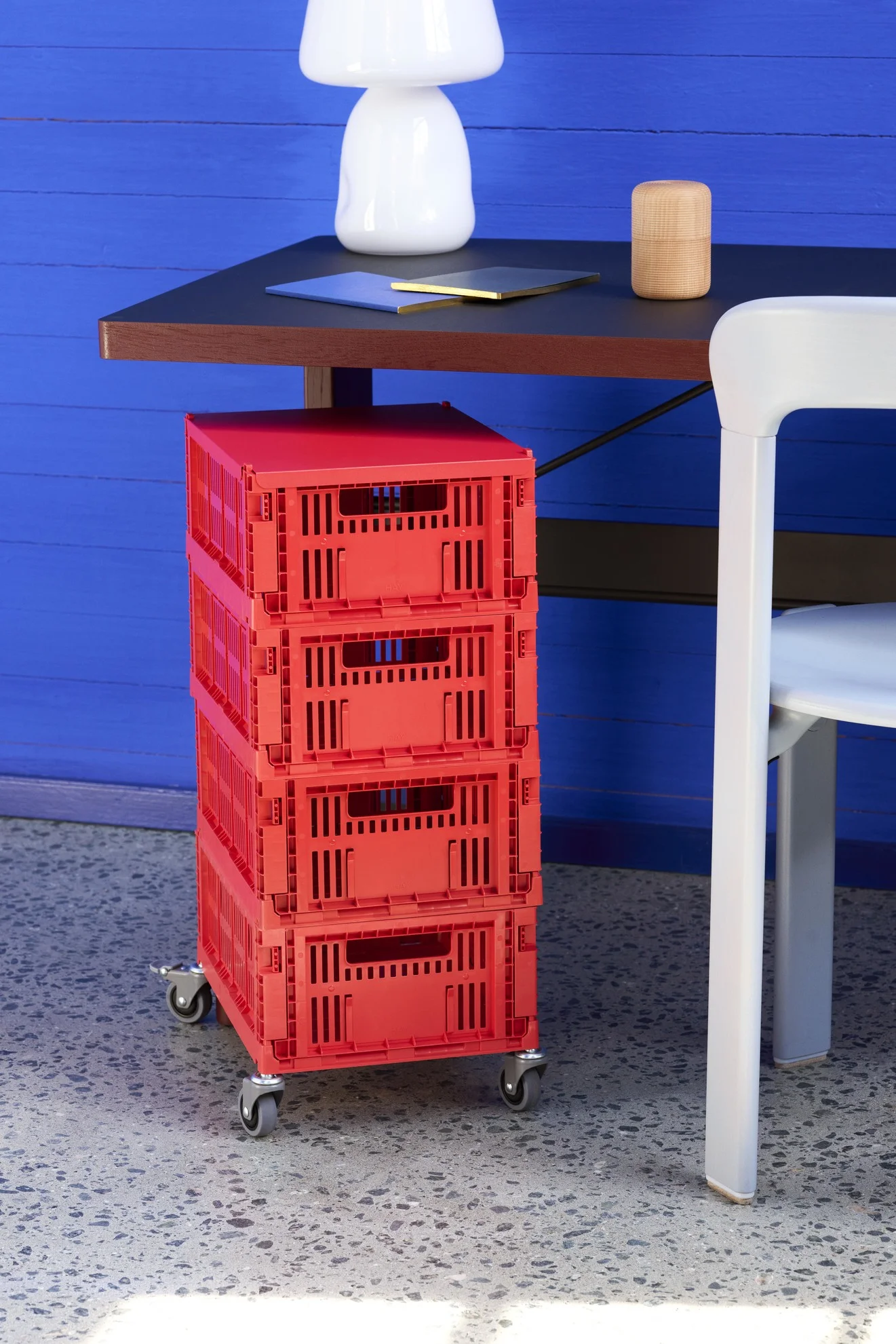 HAY Colour Crate Lid Metal Medium Red