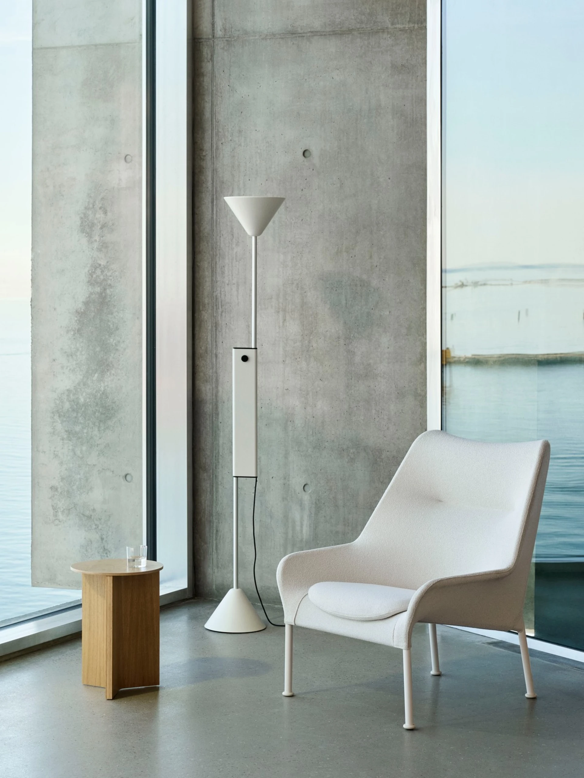 O2 Lounge Chair