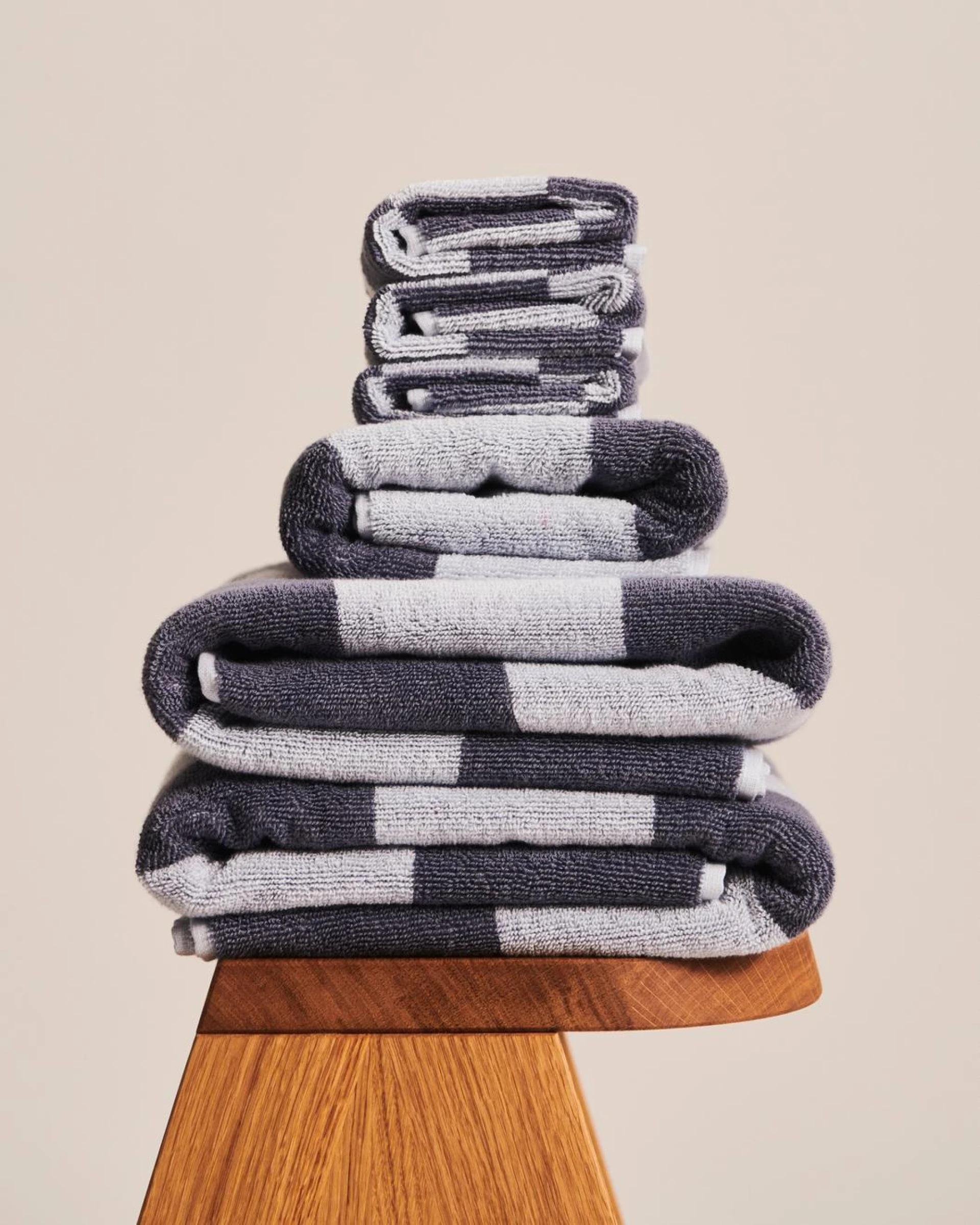 Check Bath Towel Steel blue