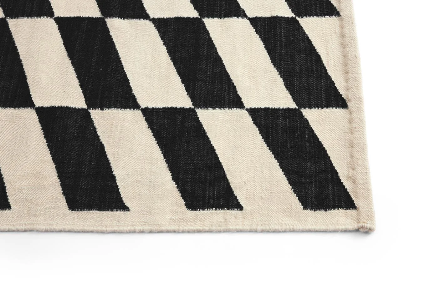 Shift Kelim Rug Black 140 x 200