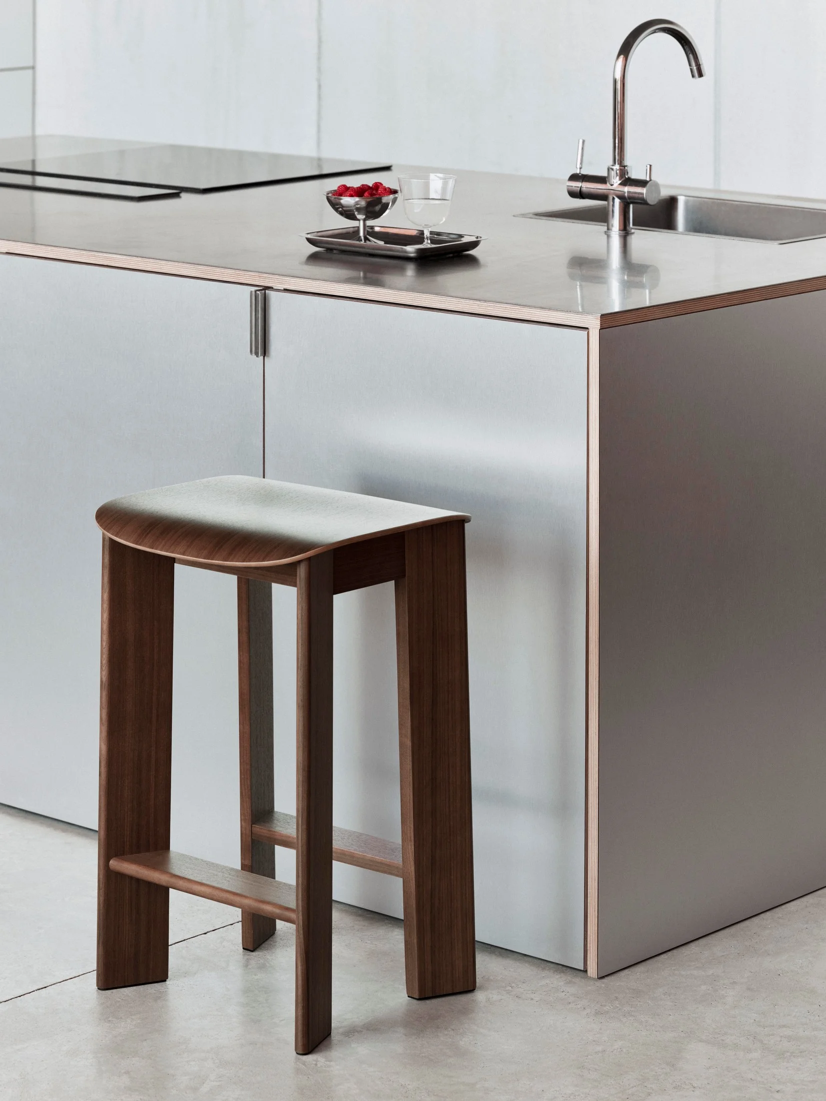 Chisel 30 Bar stool 