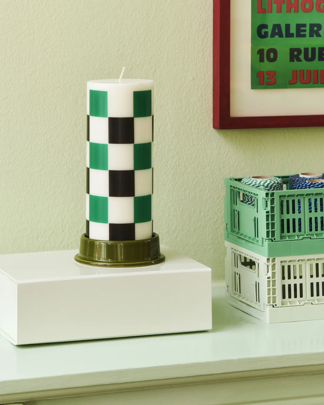 Column Candle Medium Off-white, green and black check