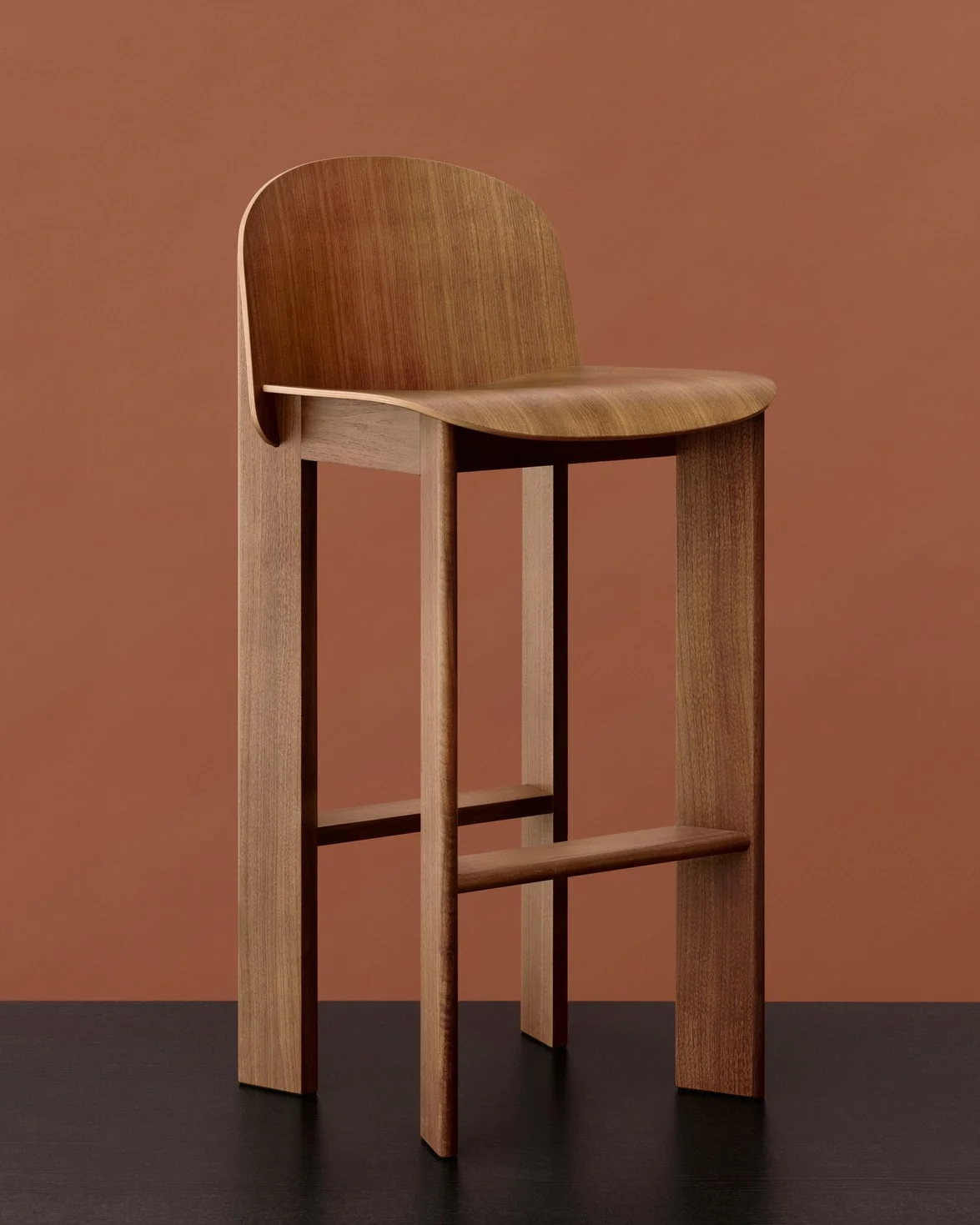 Chisel 35 Bar stool  with Backrest 