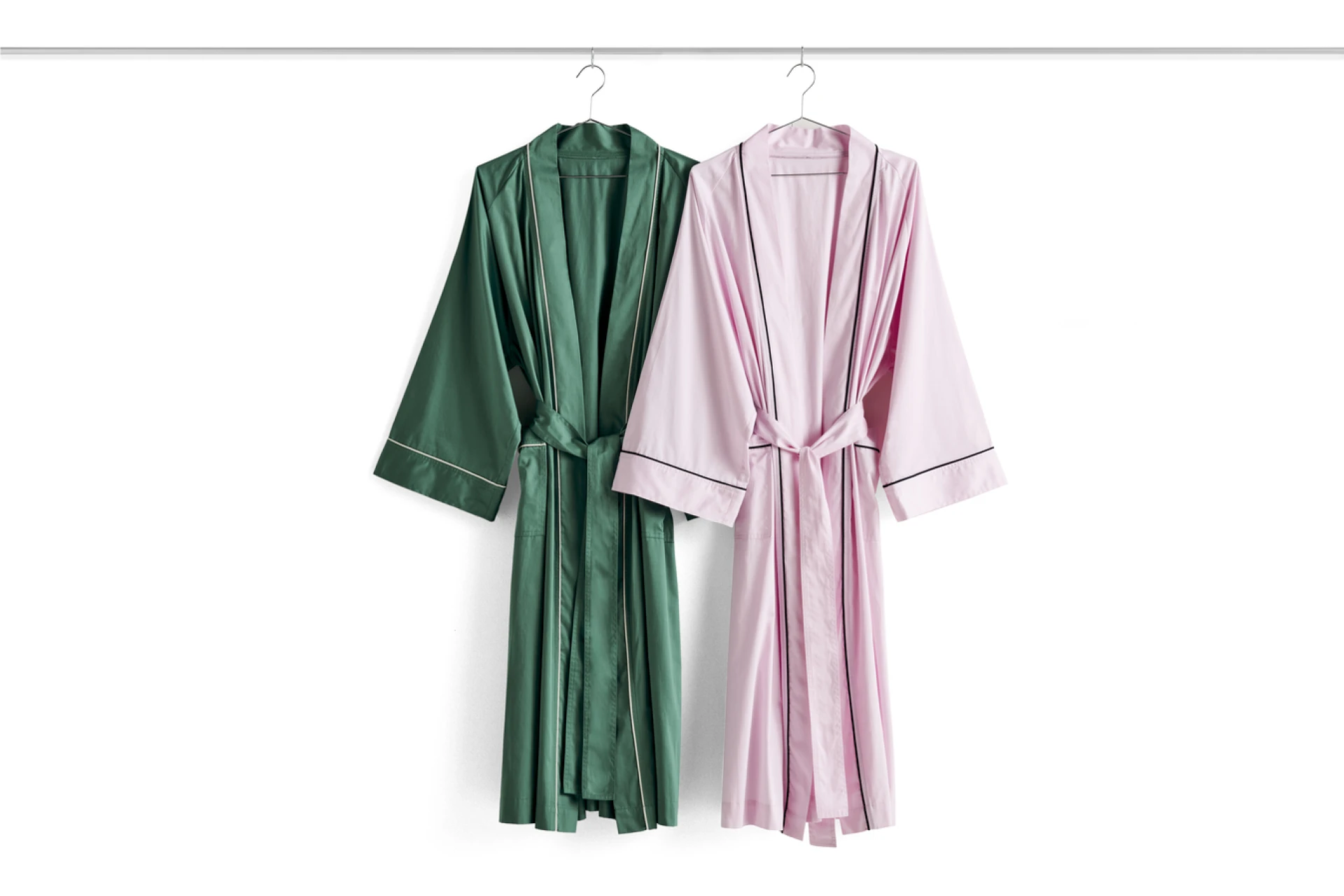 Outline Robe Emerald green 