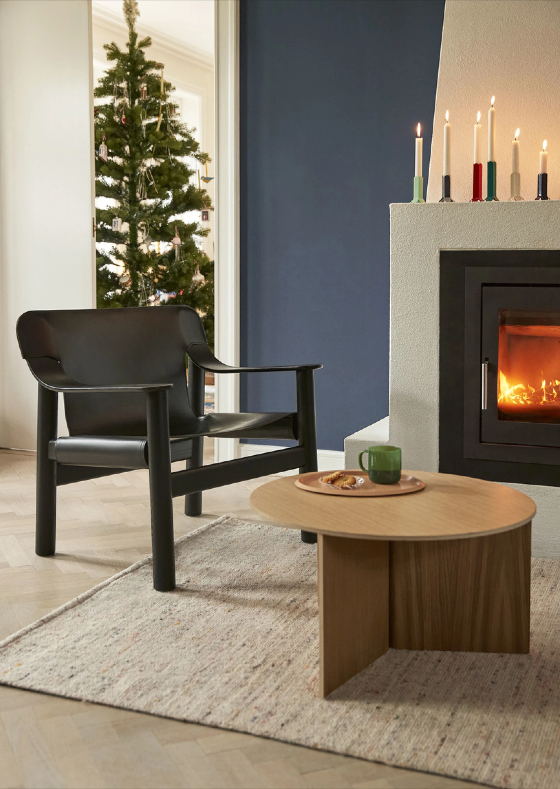 Slit Table Wood Round Extra Large Oak