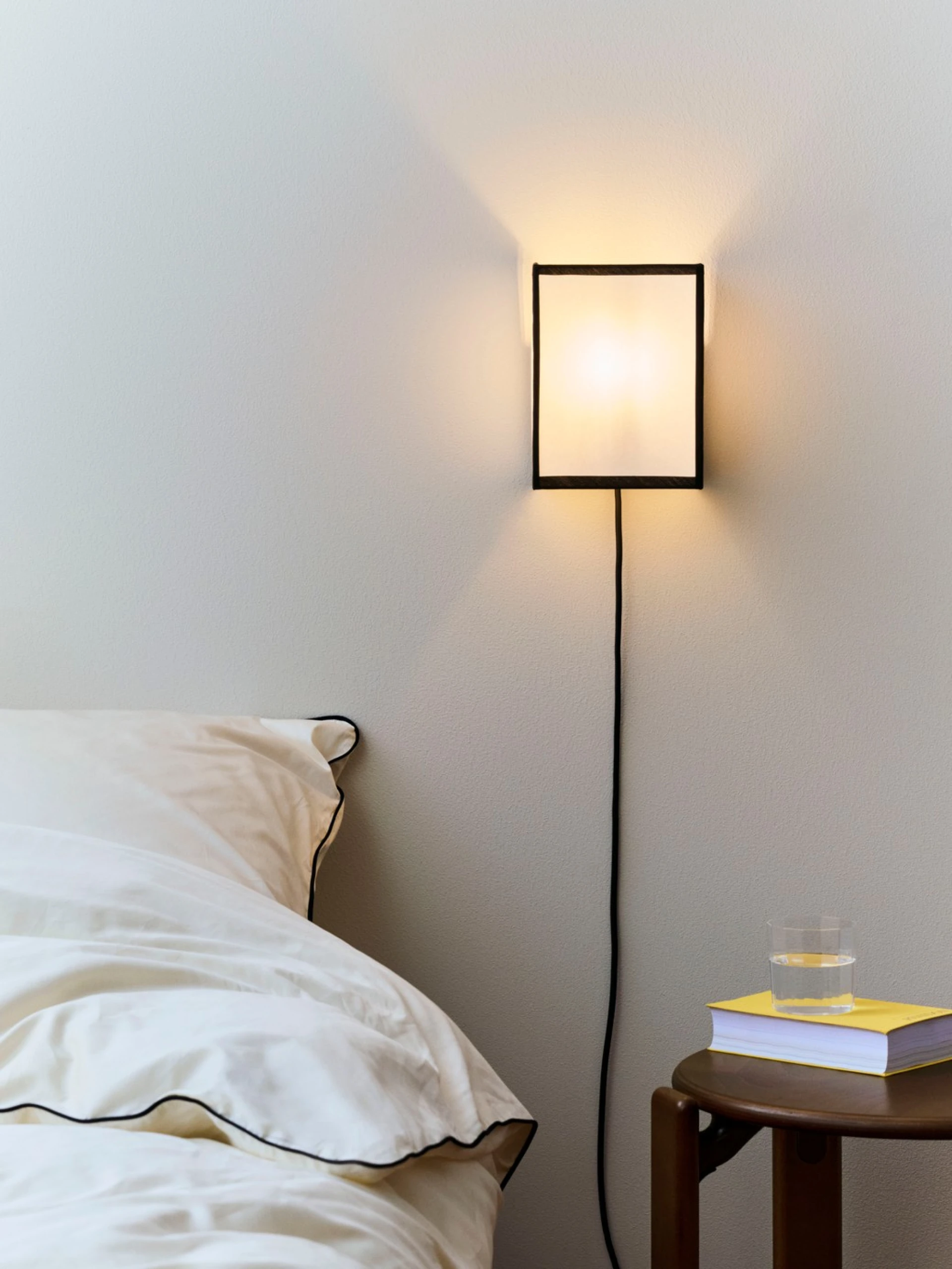 Ava Square Wall Lamp White