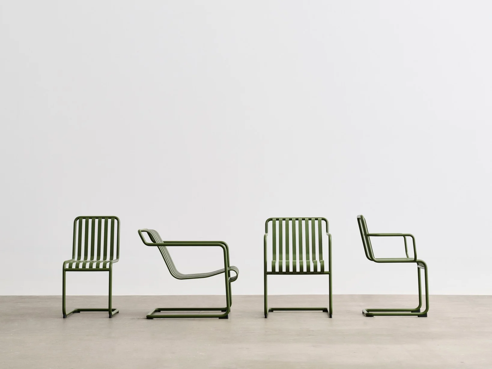 Palissade Cantilever Armchair