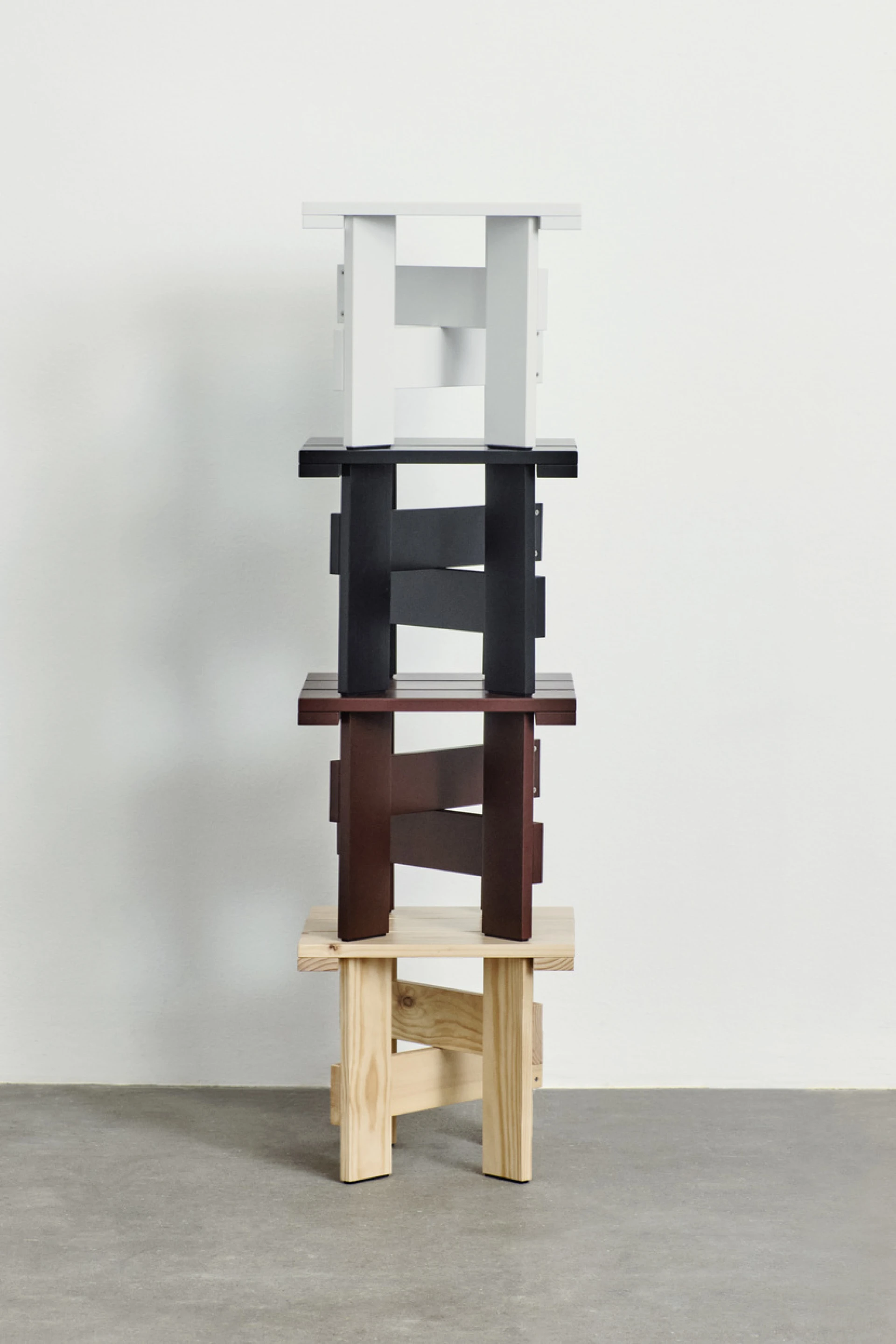 Crate Low Table White