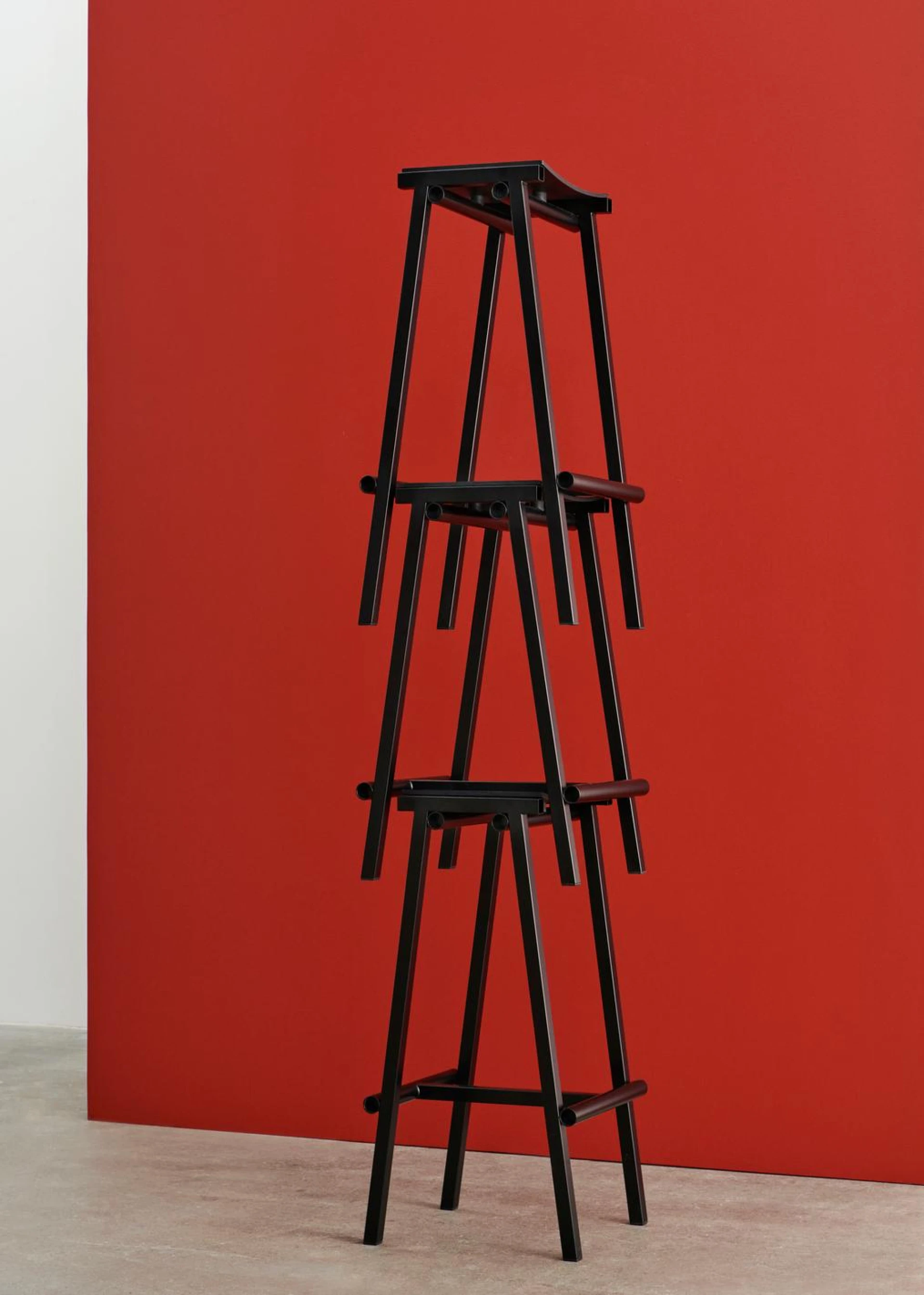 Taburete 8 Bar Stool High