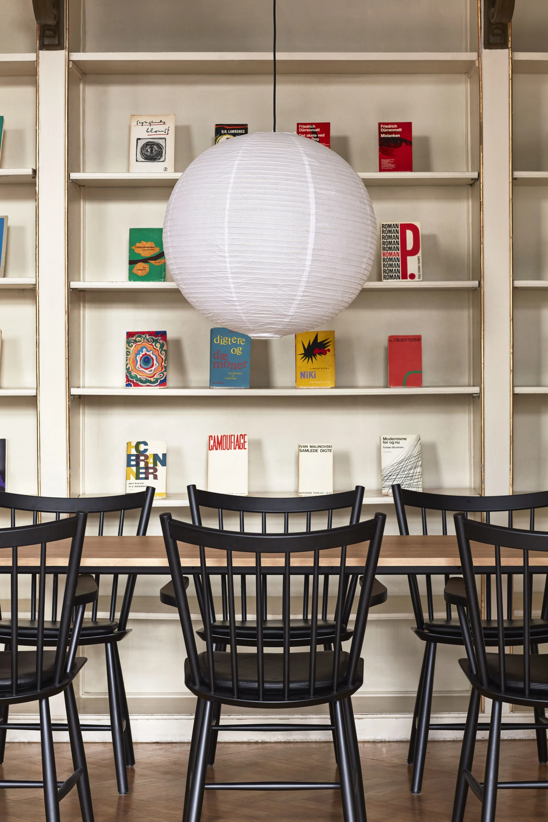 J42 Chair Beech Black 