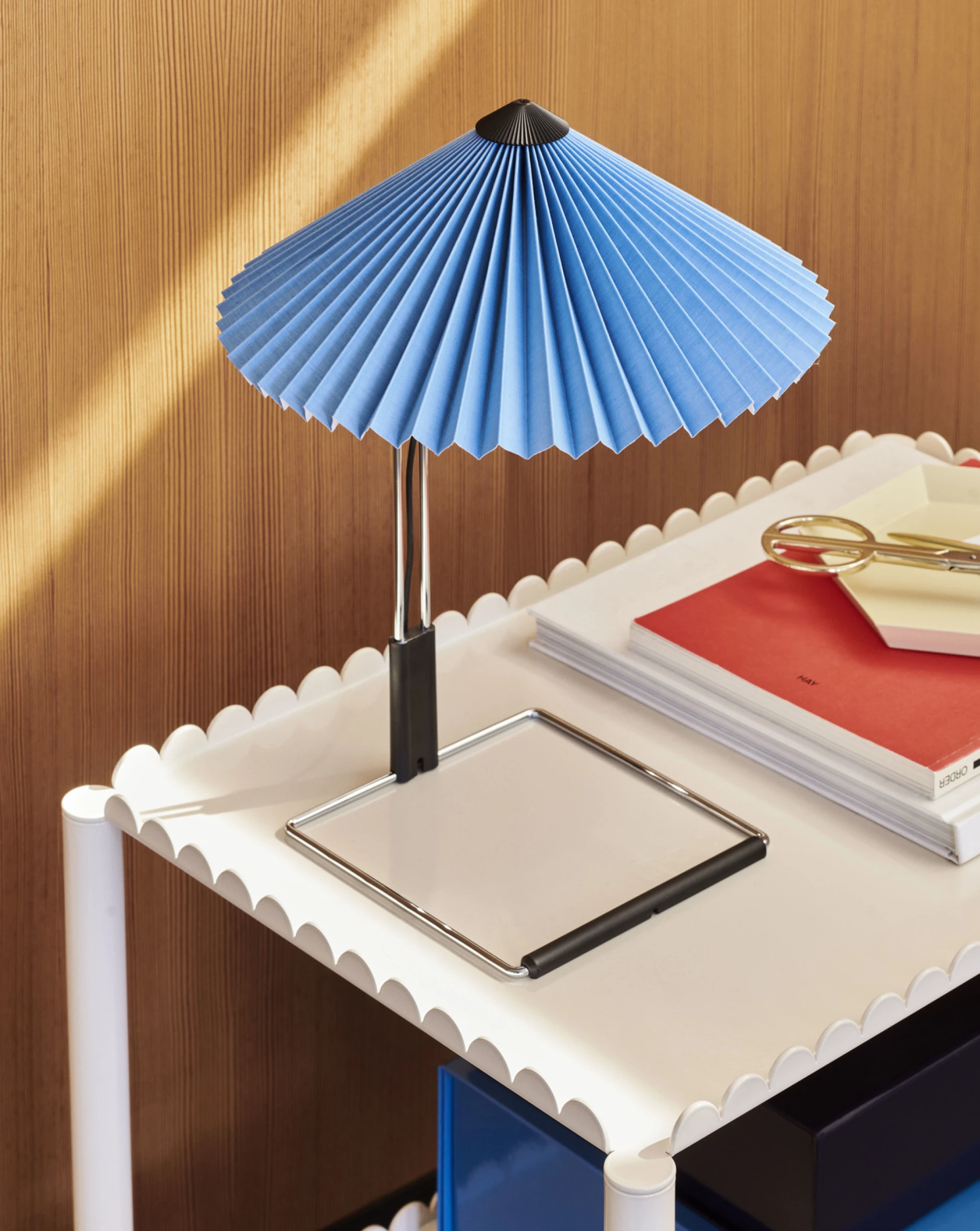 Arcs Trolley Low Eggshell