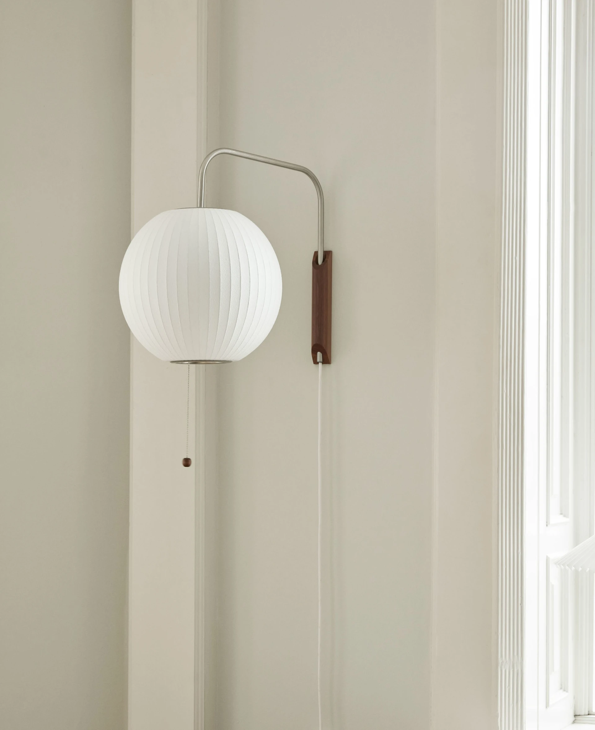 Nelson Ball Wall Sconce Cabled S Off-white 