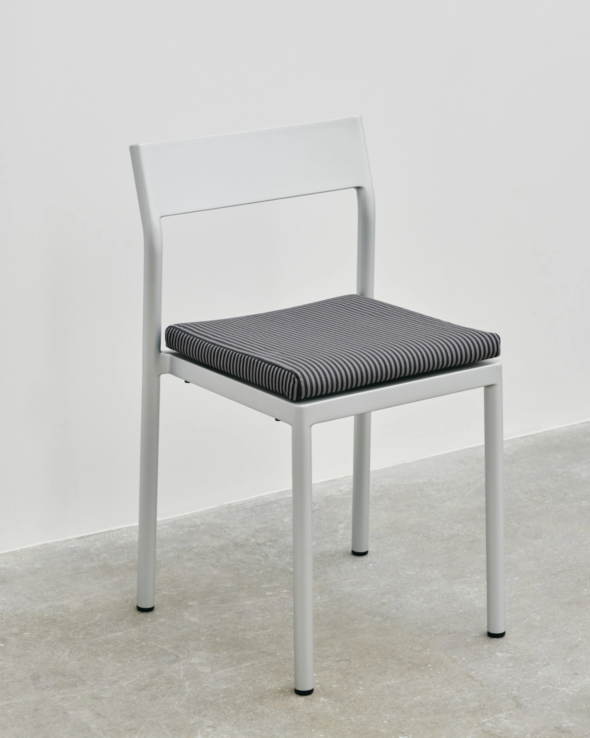 Type Cushion Grey Black Stripe