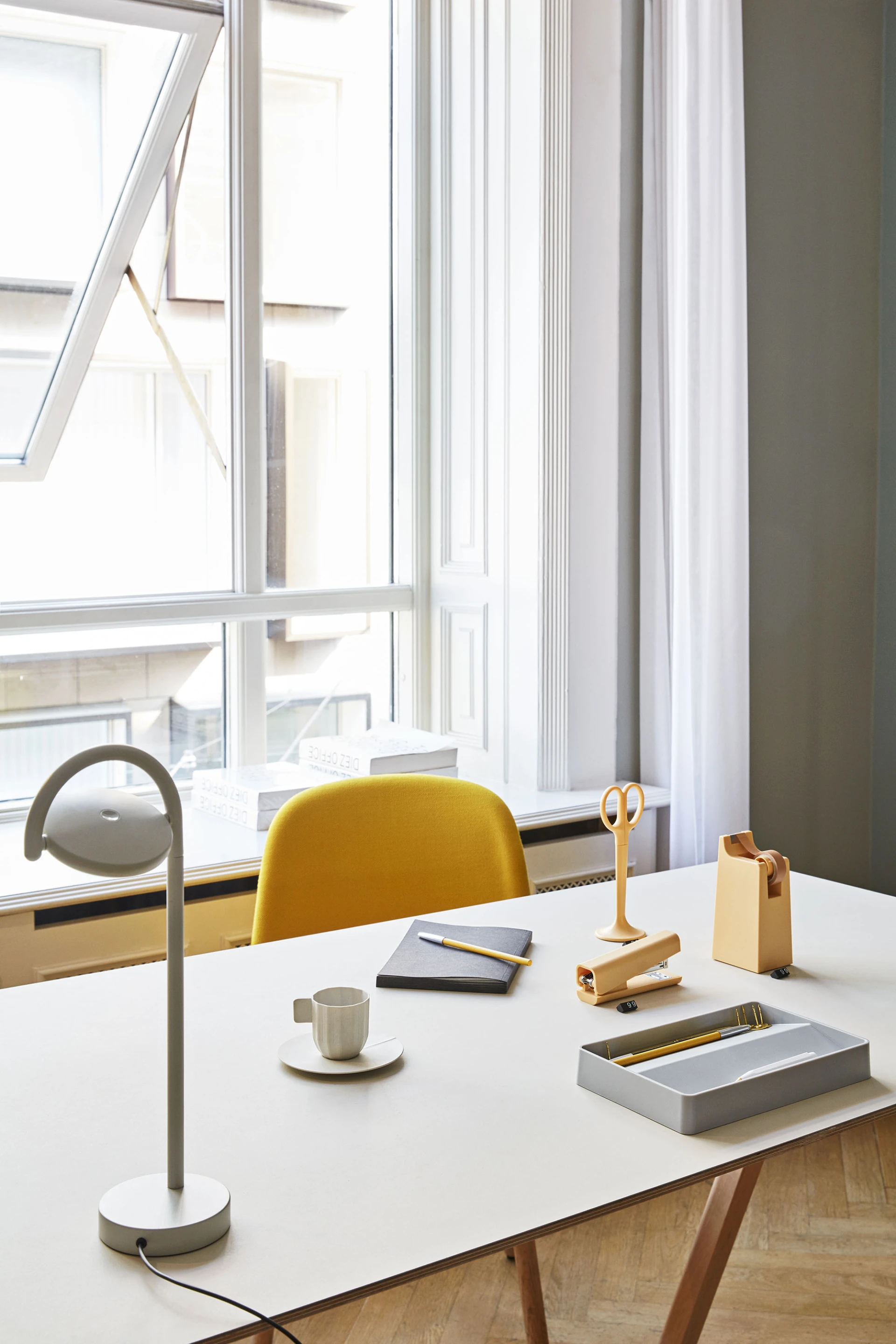 Marselis Table Lamp Ash grey