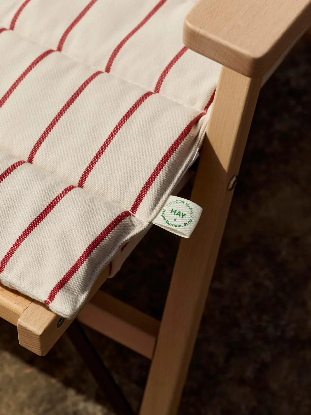 Outdoor Market Sofa Cushion Beige red stripe