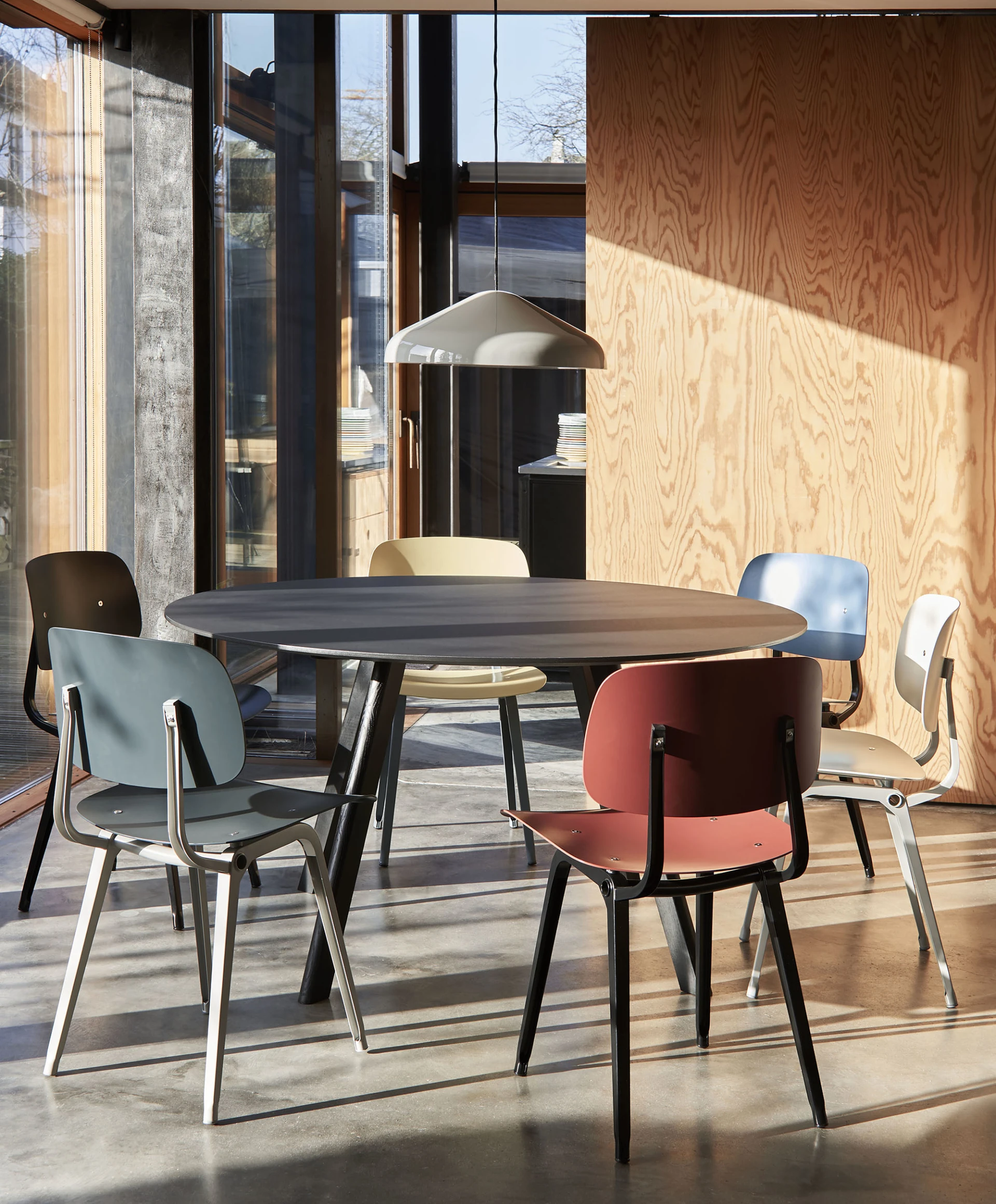 Pao Steel Pendant 470 Cool grey