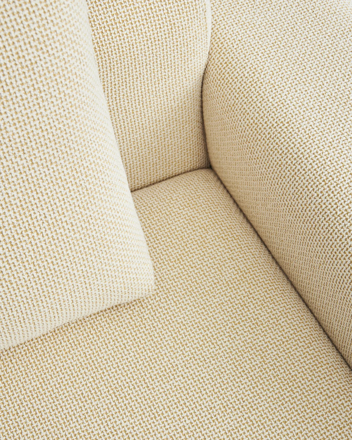 Mags Low Armrest 2.5-Seater Combination 1