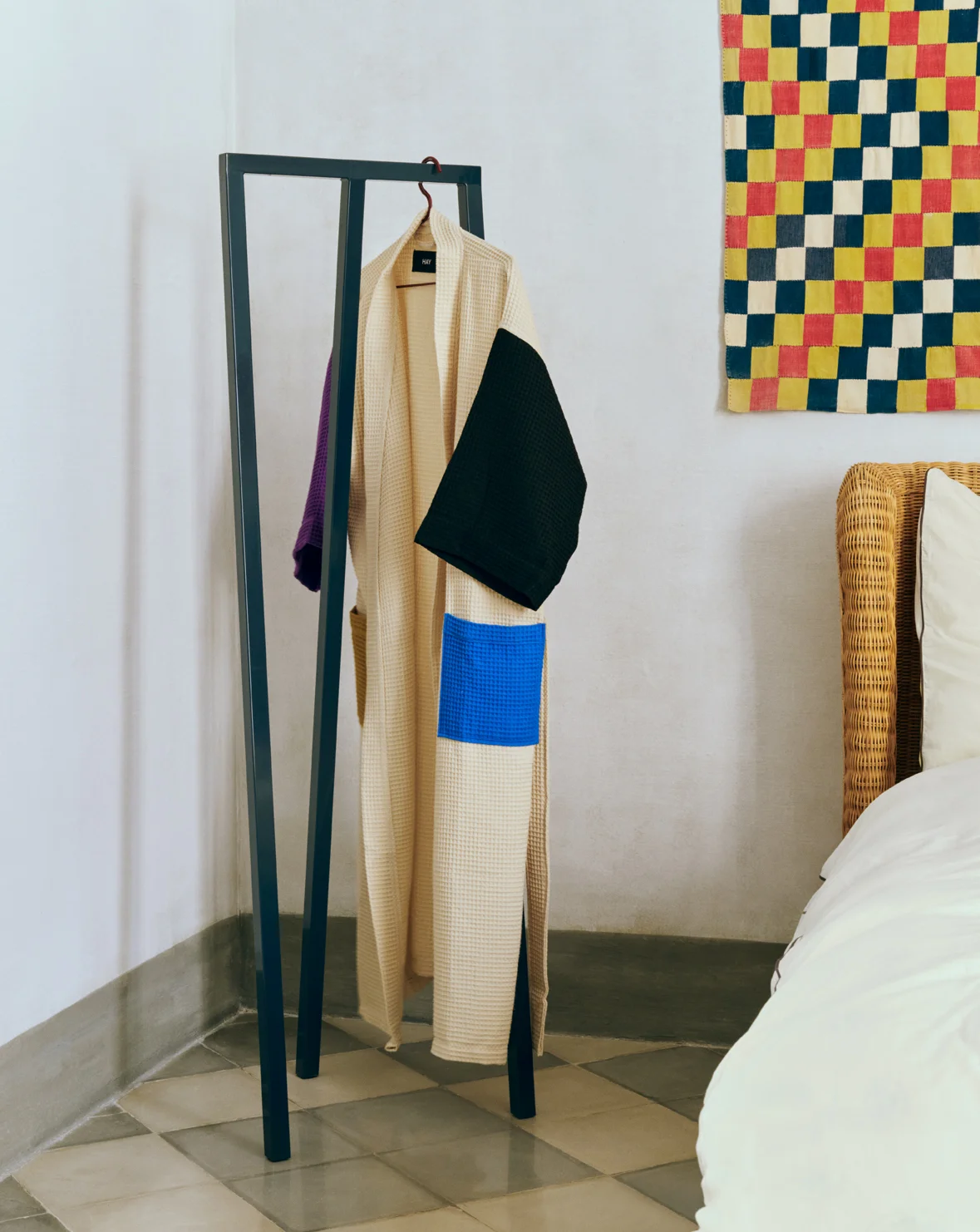 Loop Stand Hall Deep blue