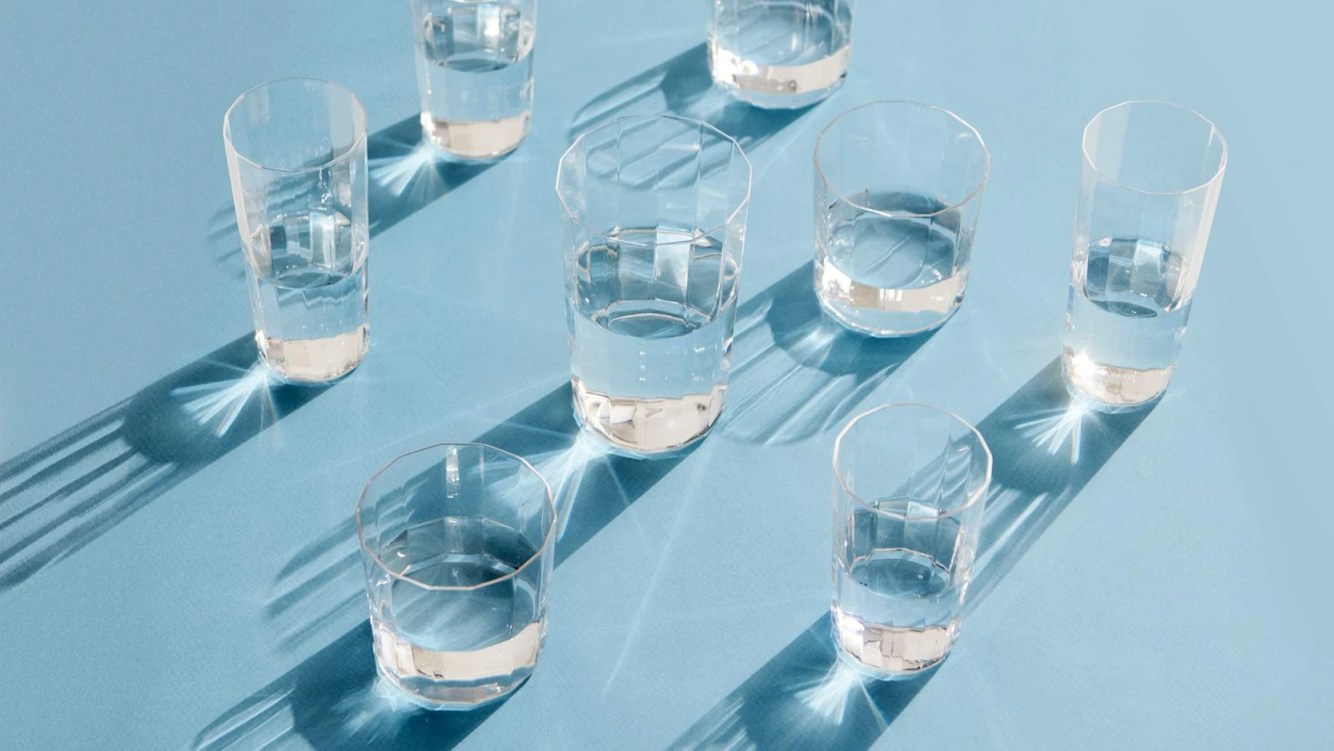 Angle Glass Set of 4 Large H13 Clear