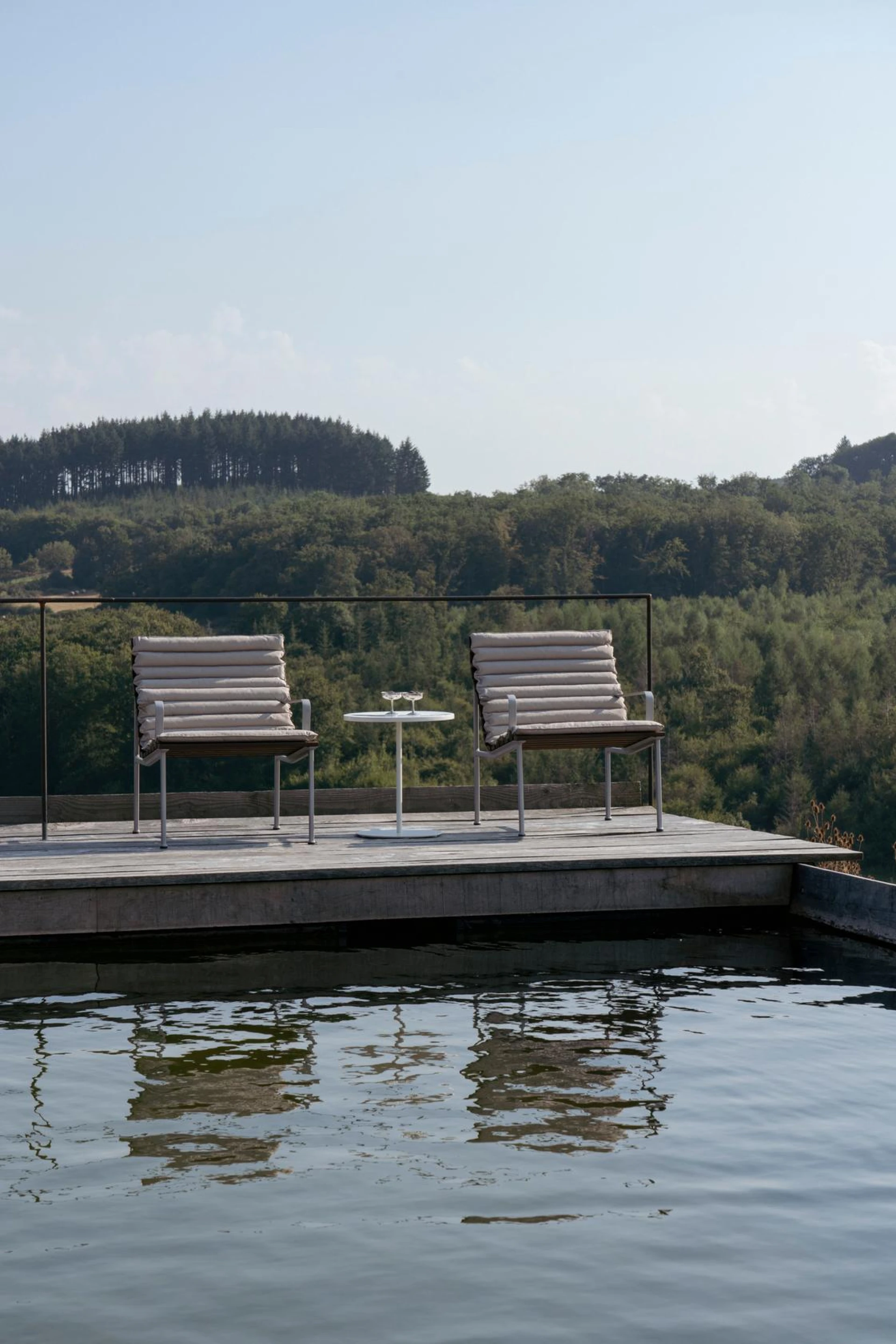 Traverse Lounge Armchair