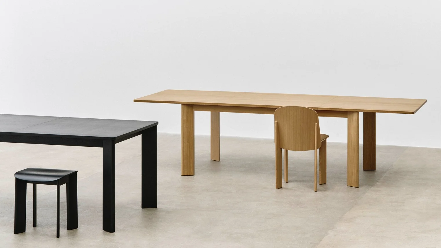 Chisel 630 Extendable Table Rectangular 