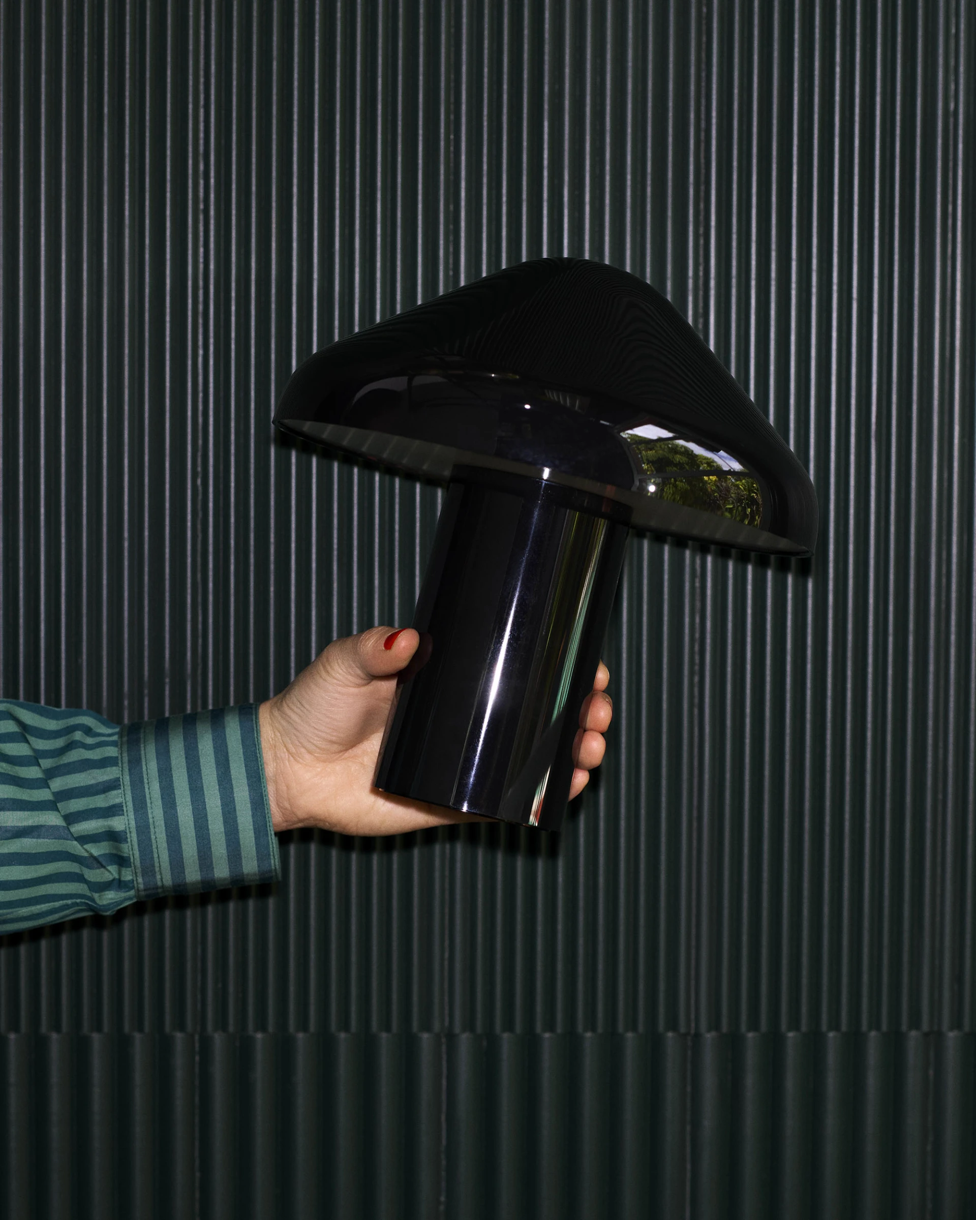 Pao Portable Lamp Soft black