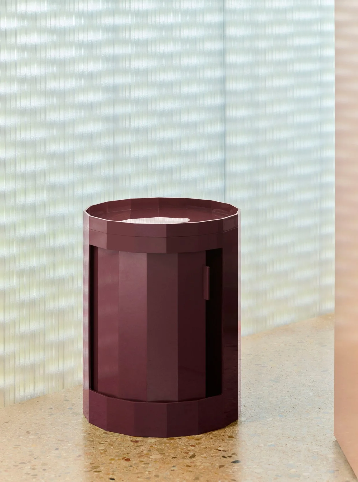 Facet Cabinet 100 Burgundy