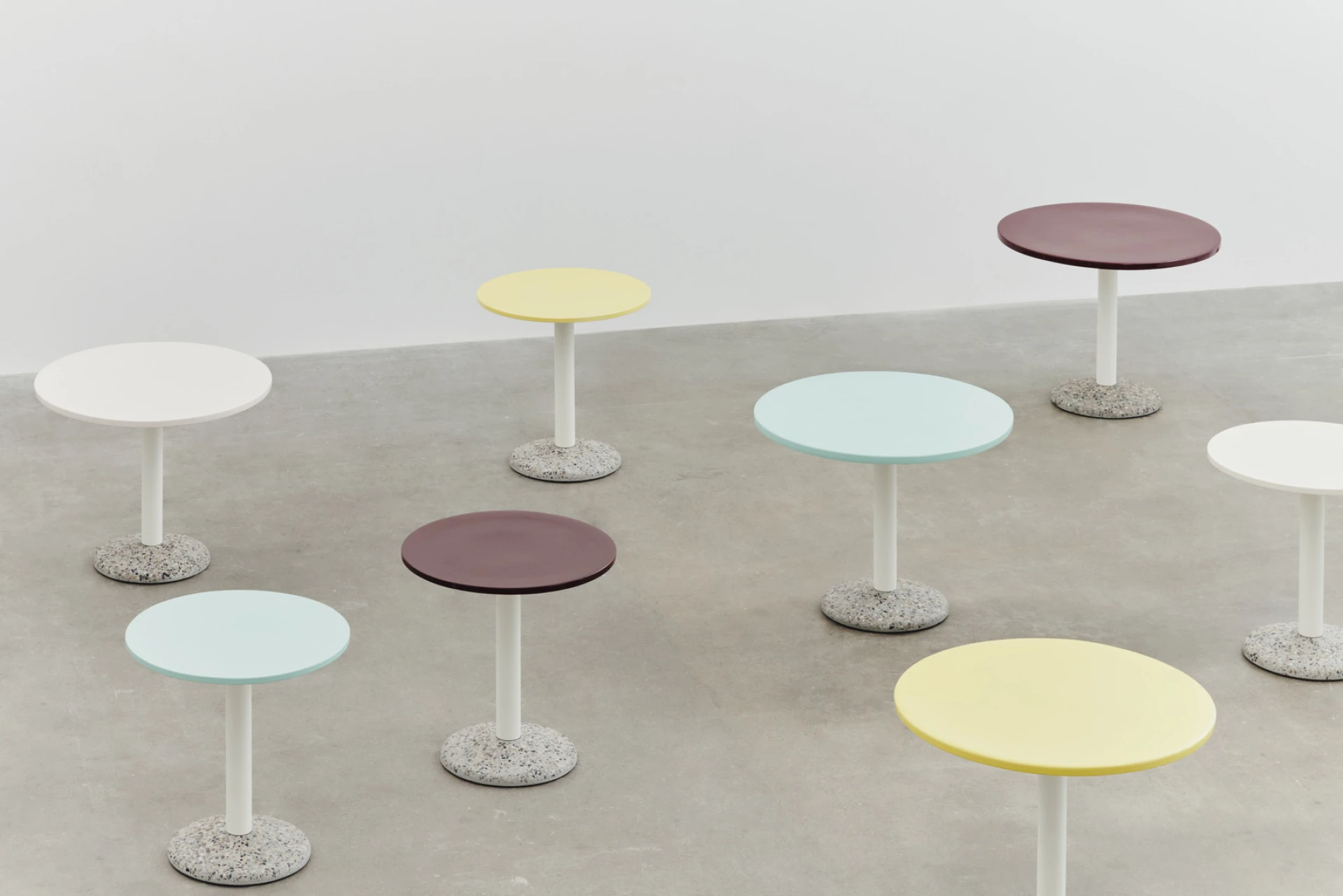 Ceramic Table Ø90 x H74 Bordeaux