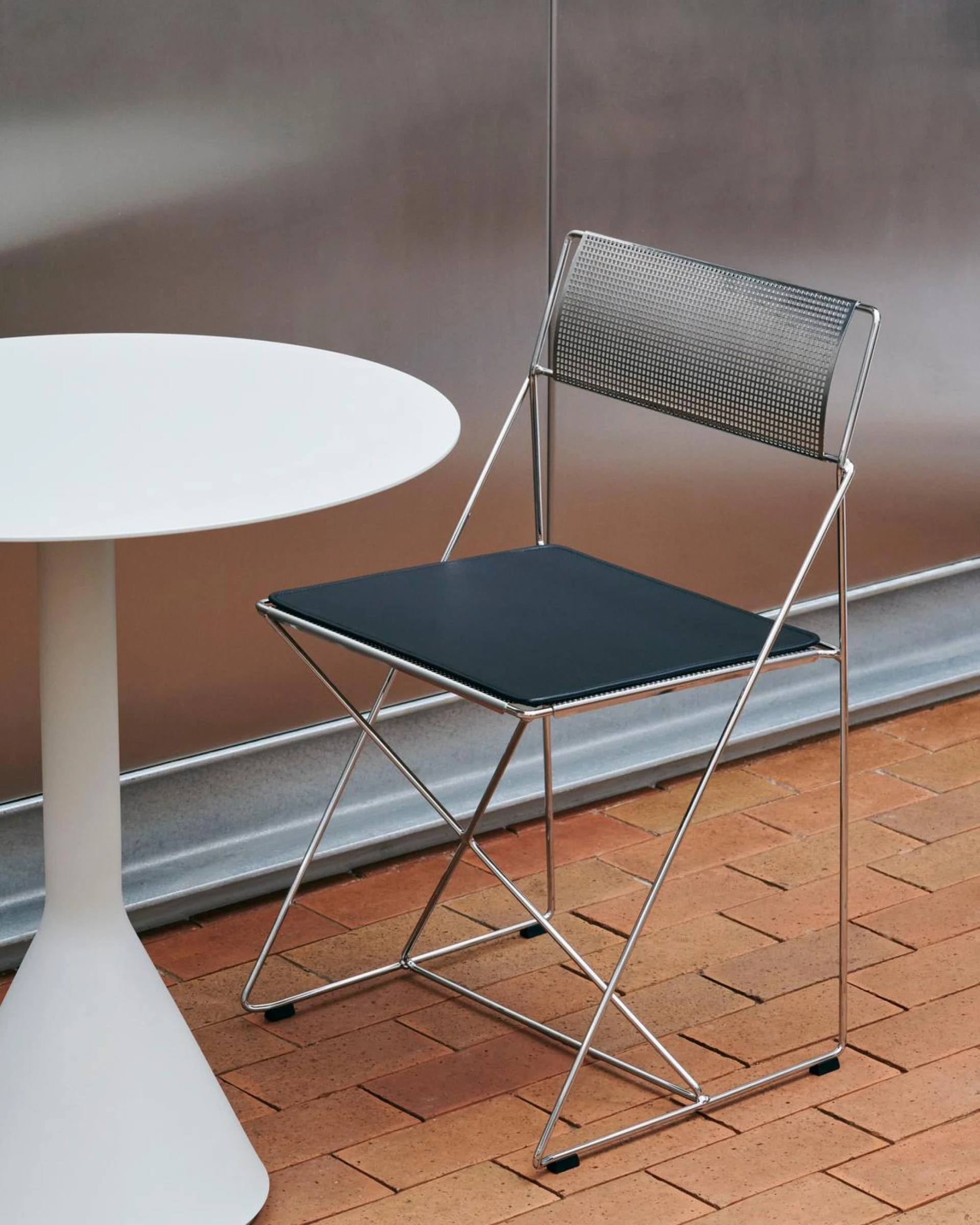 Seat Pad for X-Line Chair Indoor Black leather