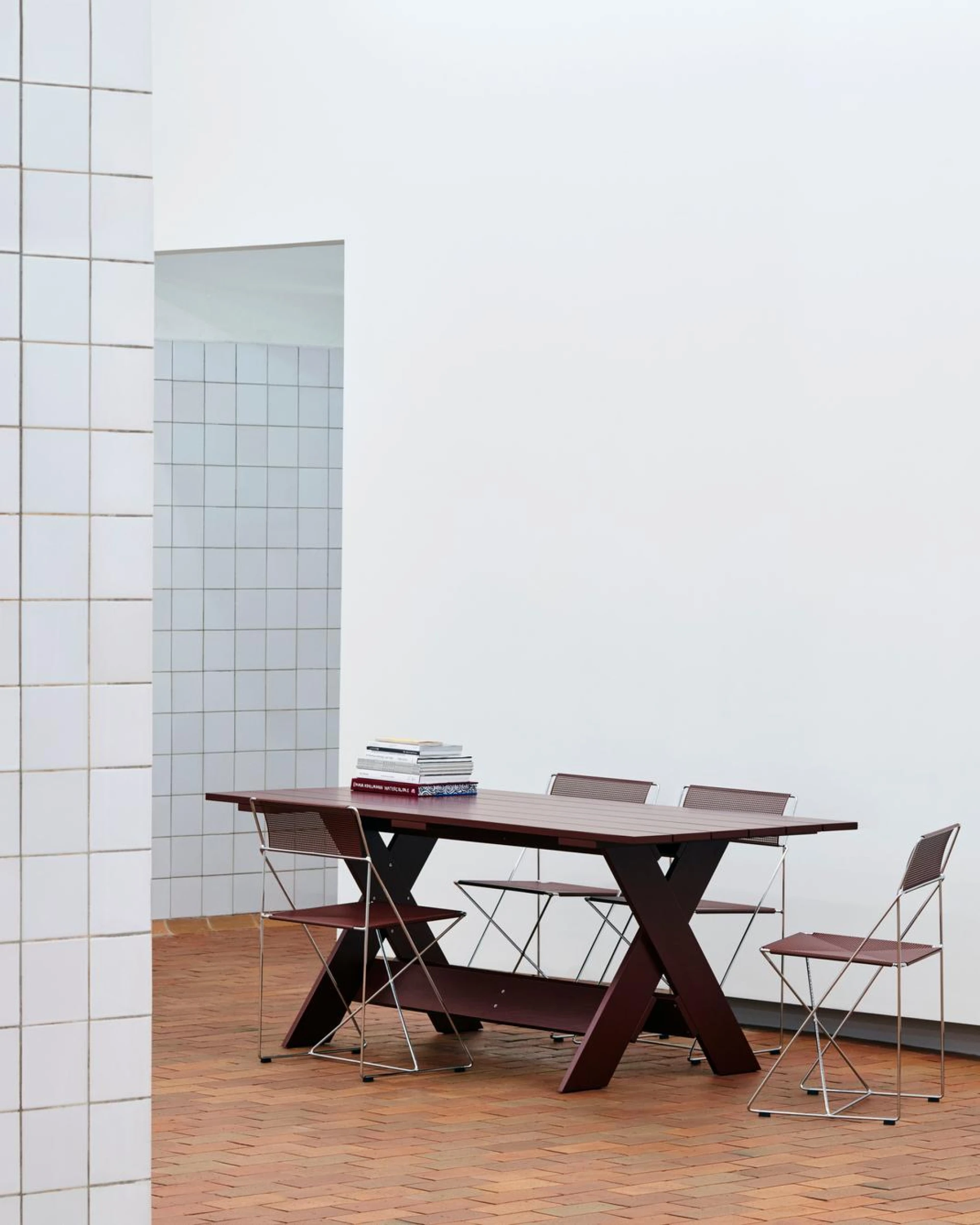 X-Line Chair Galvanised base - Iron red powder coated seat/back