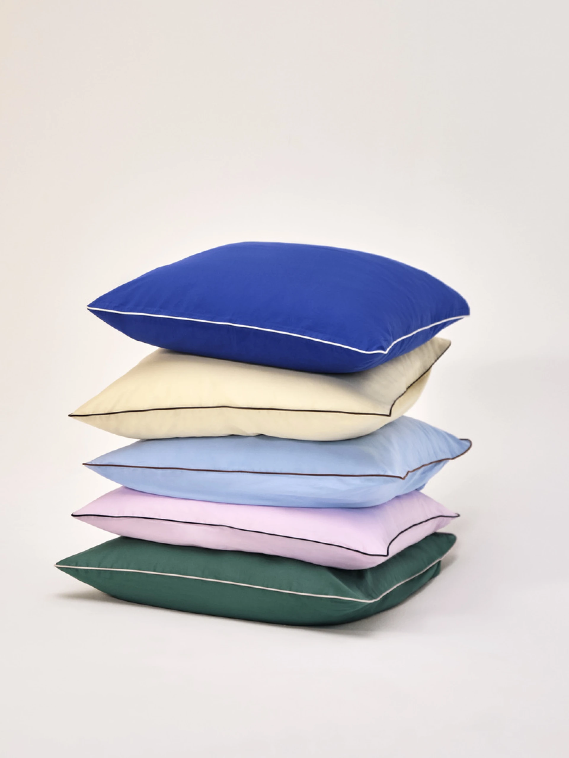 Outline Pillow Case 70 x 60 Emerald green