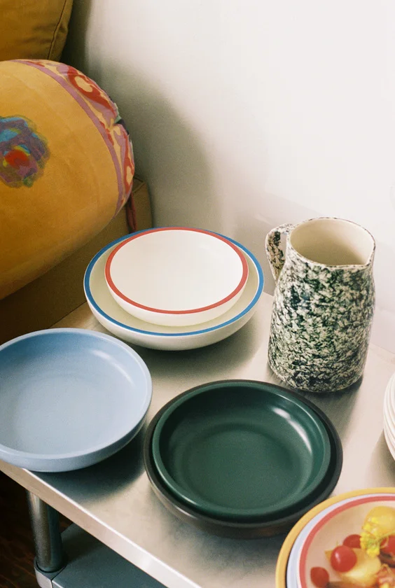 Sobremesa Serving Bowl S White with red rim